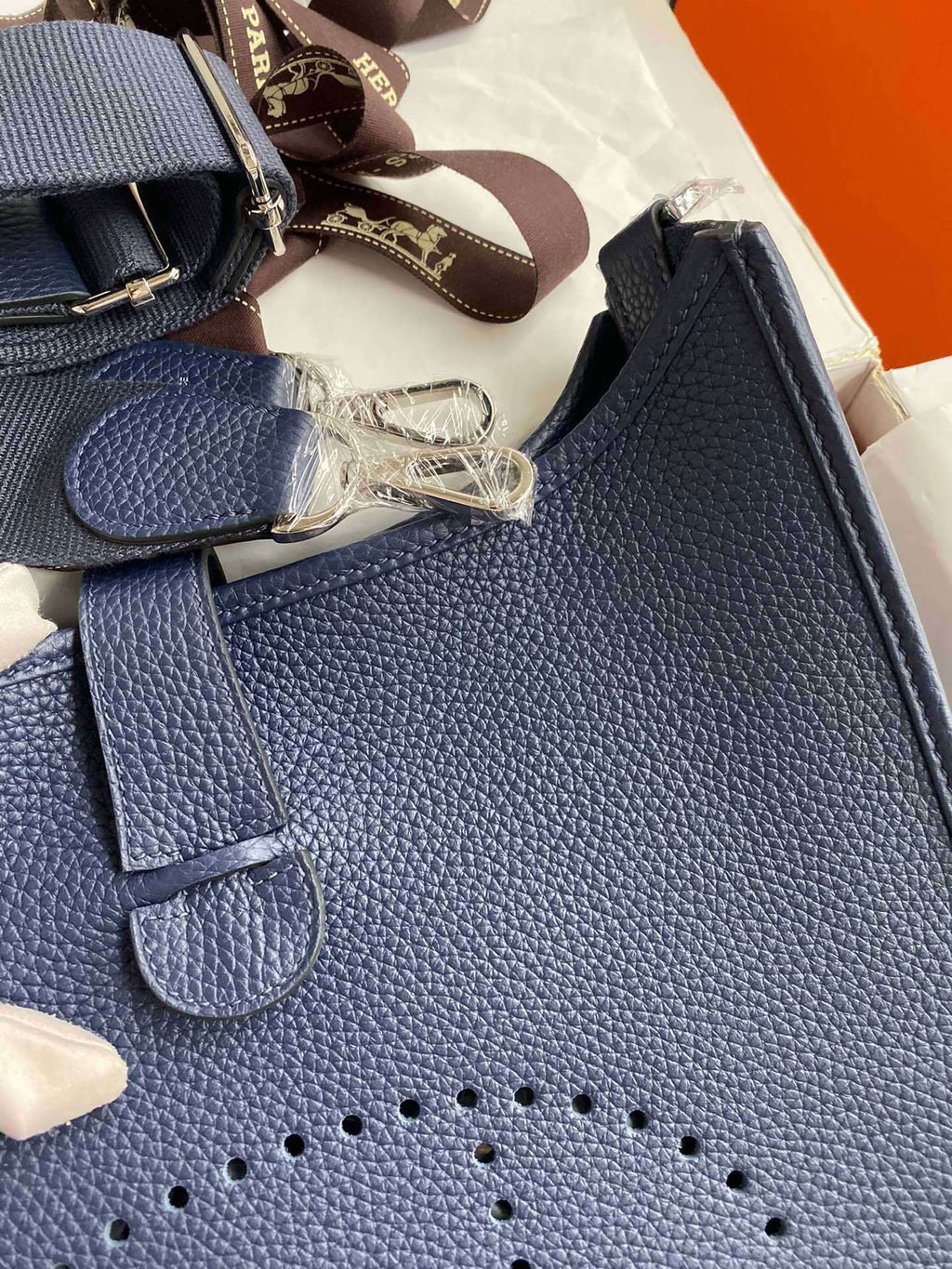 new-designer-premium-bags-nm23329