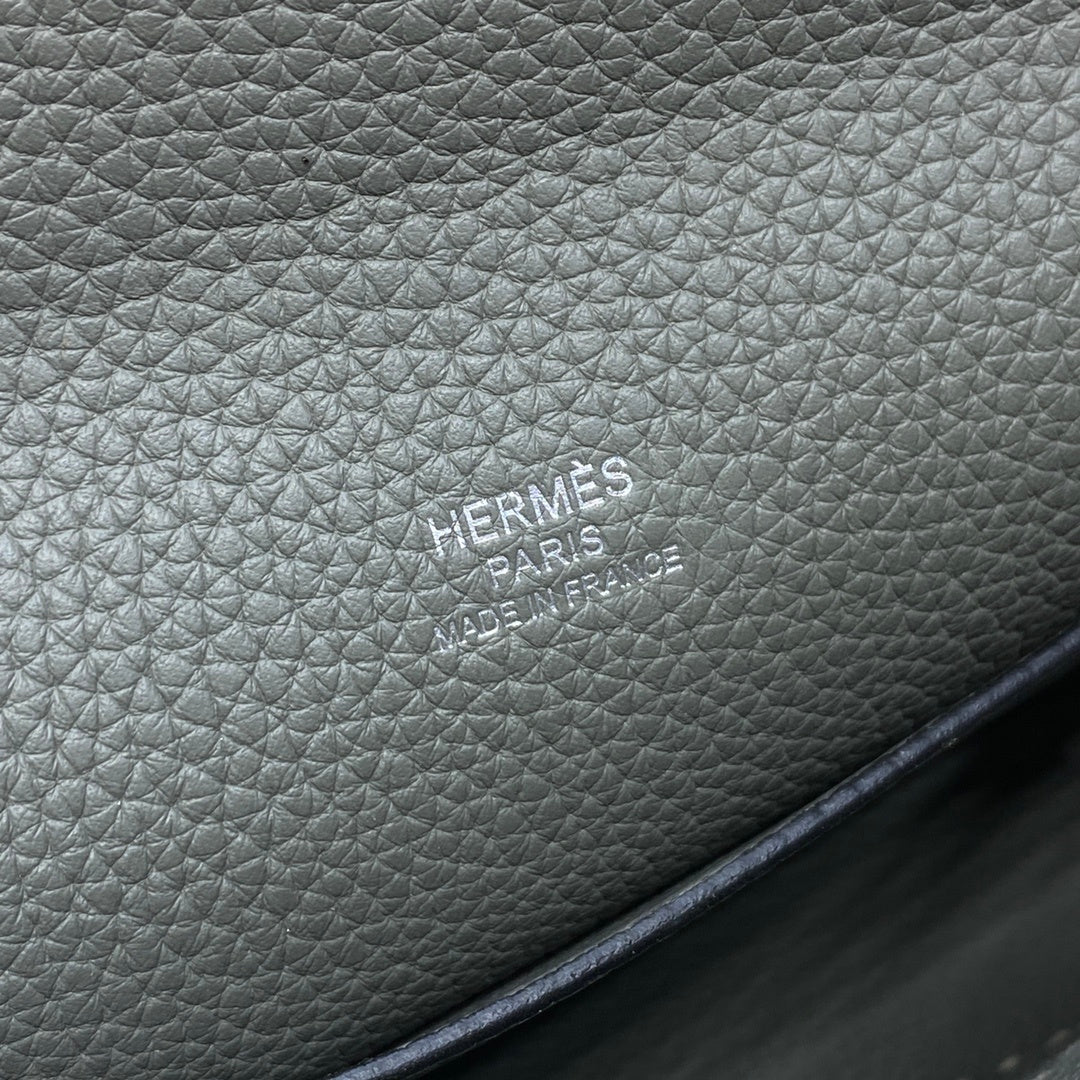 new-luxury-designer-bags-nm23339