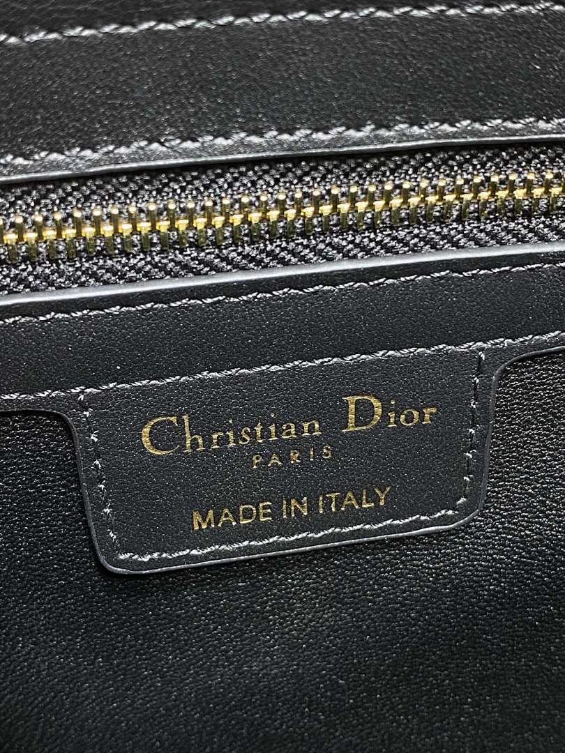 Ezyycart Bags - Best High-End Brands in One Place - AFFORDABLE LUXURY BAGS - 18976