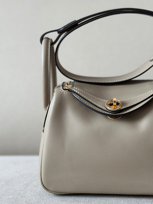 new-designer-premium-bags-nm23381