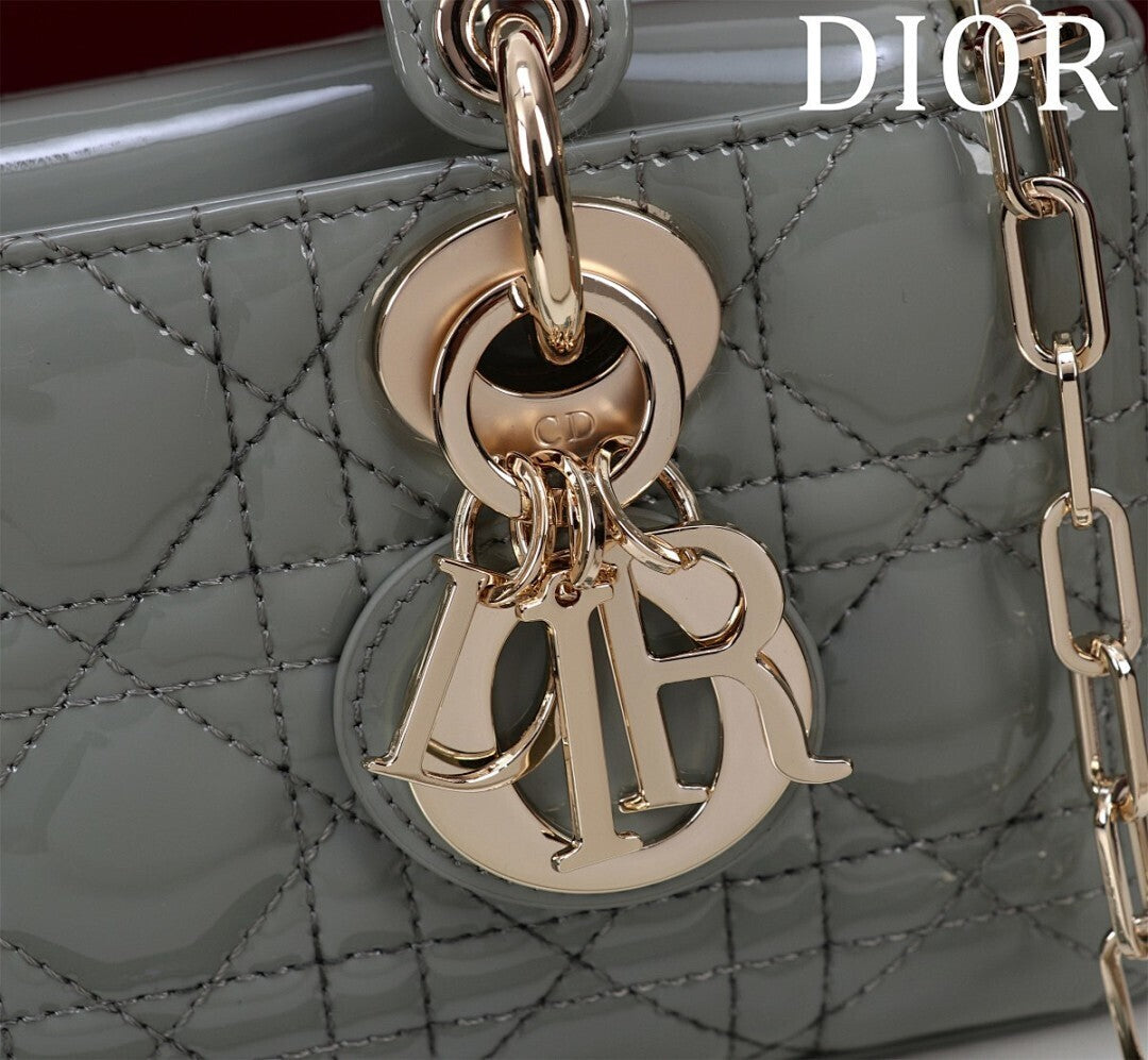 Ezyycart Bags - High-Quality Designer Products for You - AFFORDABLE LUXURY BAGS - 18890