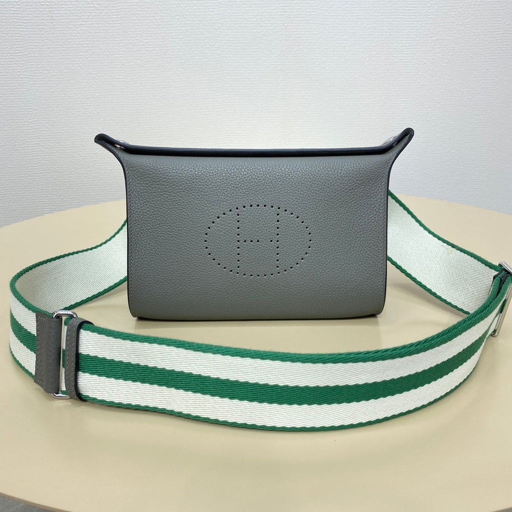 new-luxury-designer-bags-nm23340