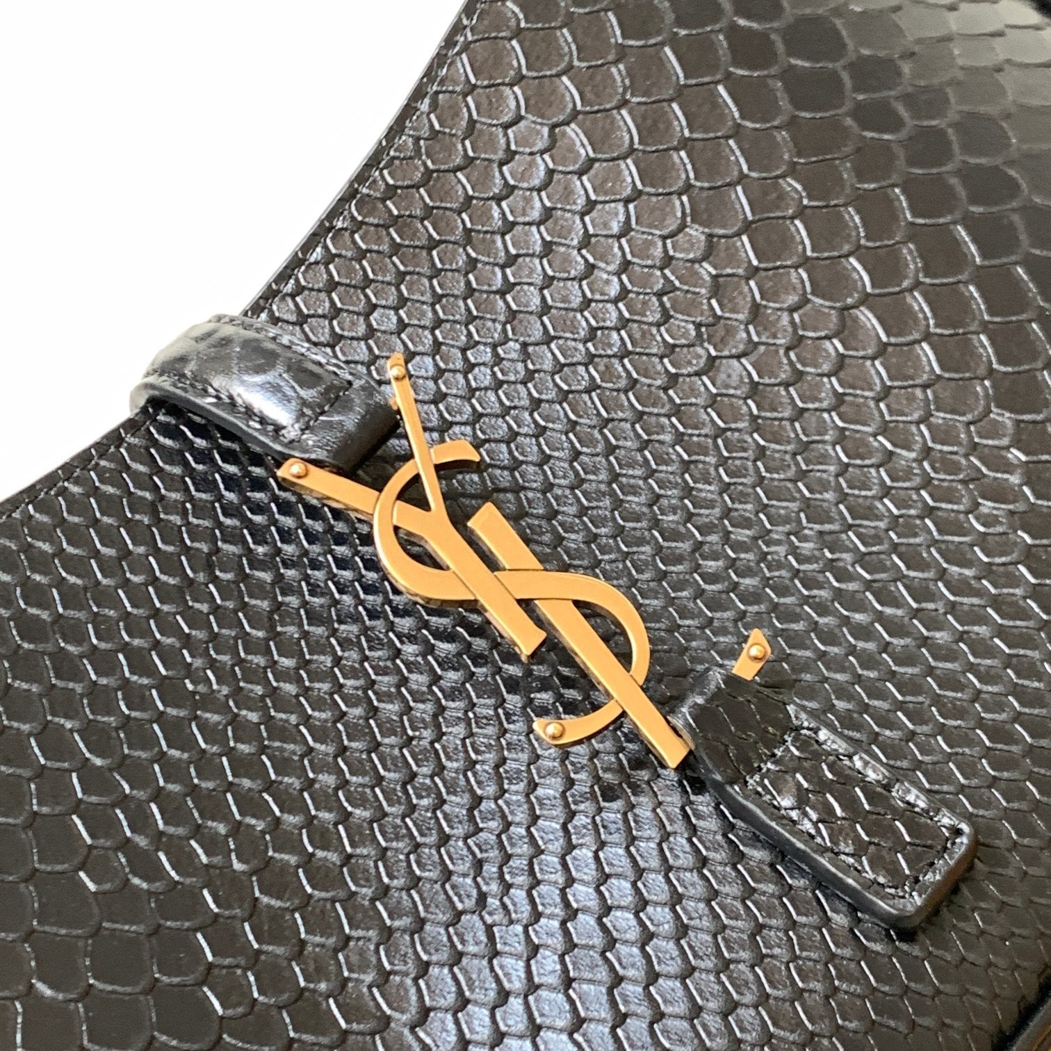 Ezyycart Bags - Best High-End Brands in One Place - AFFORDABLE LUXURY BAGS - 15176