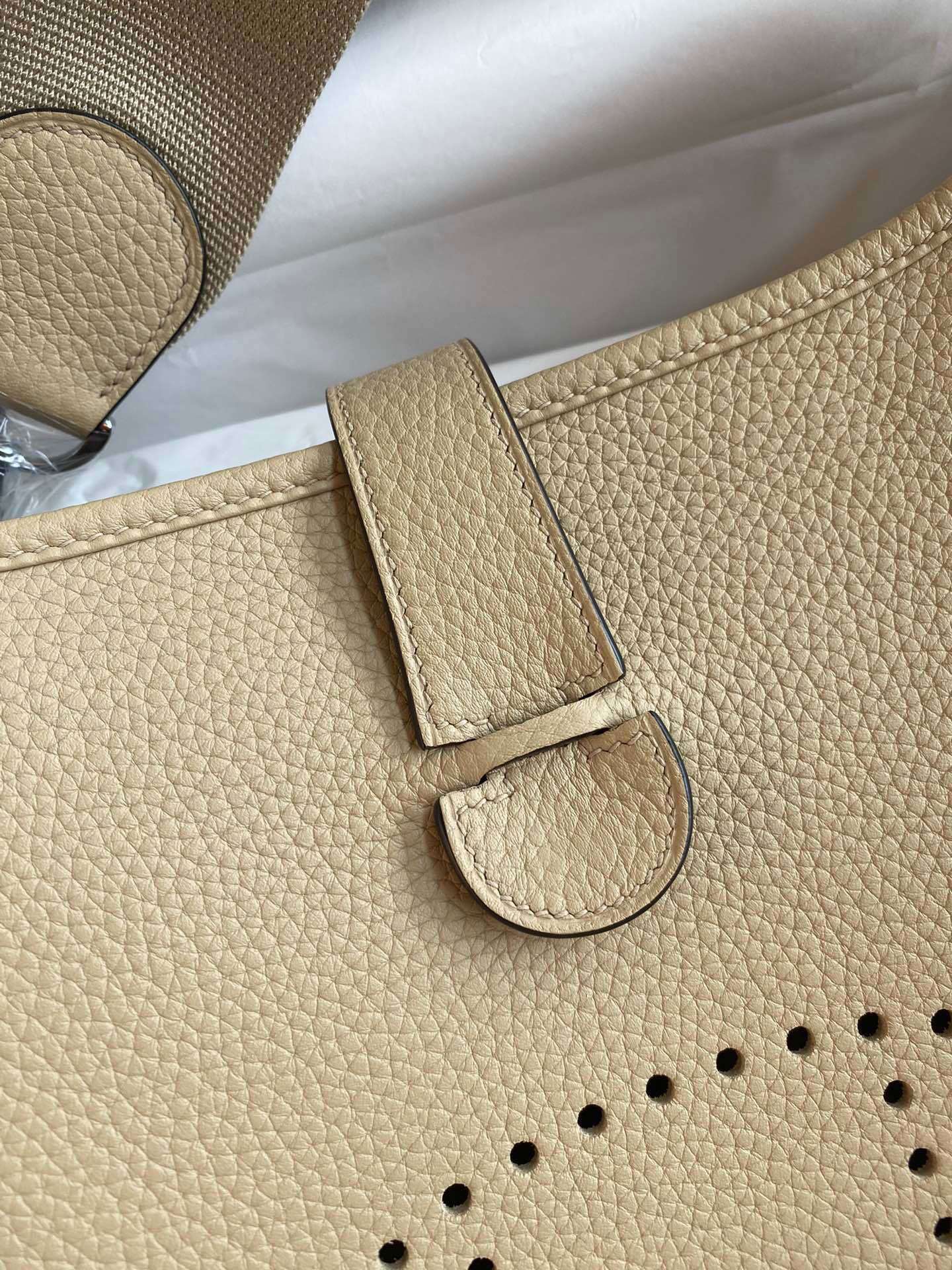 new-designer-premium-bags-nm23328