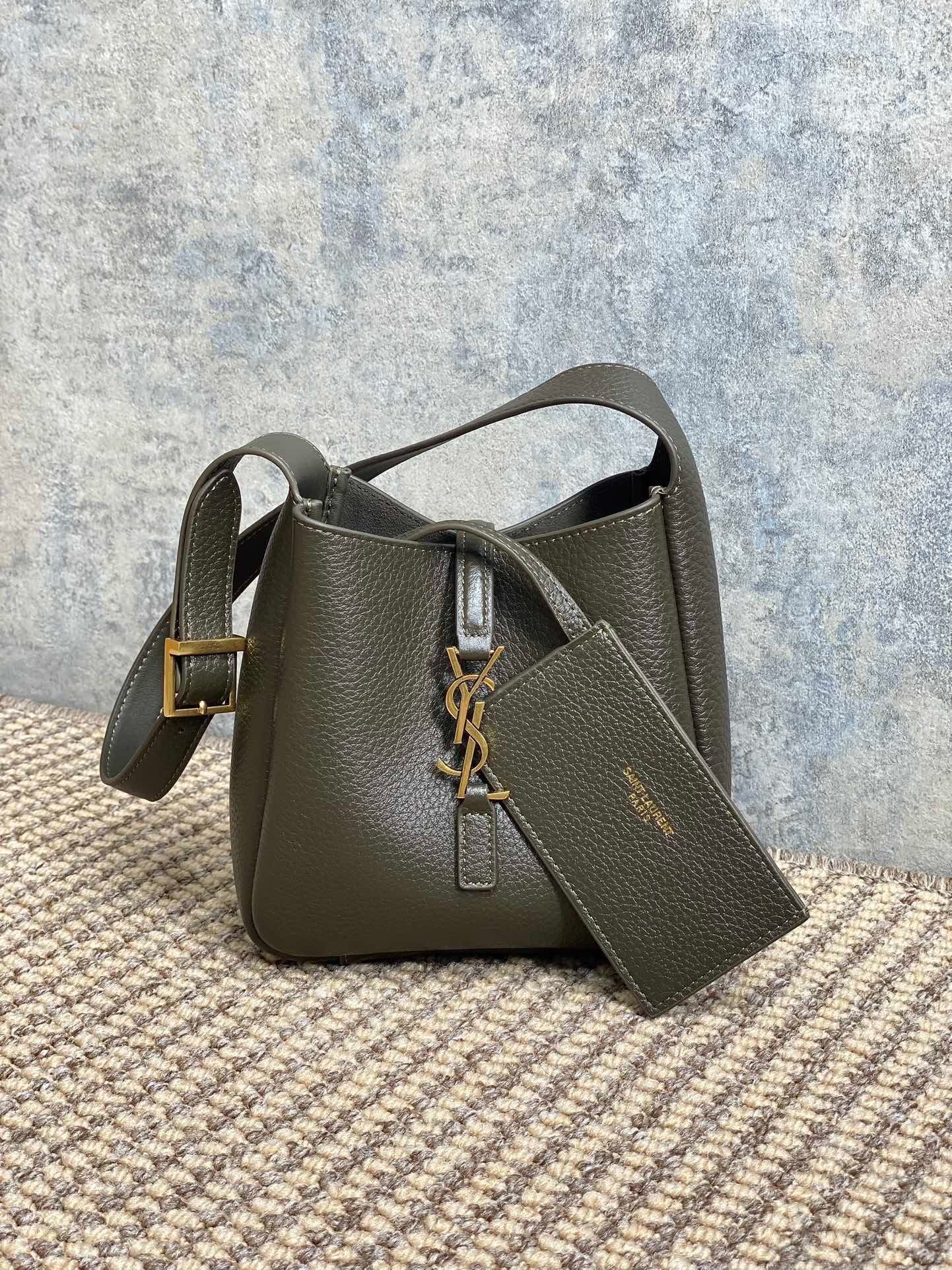 Ezyycart Bags - DESIGNER BAGS FOR WOMEN - AFFORDABLE LUXURY BAGS - 15579