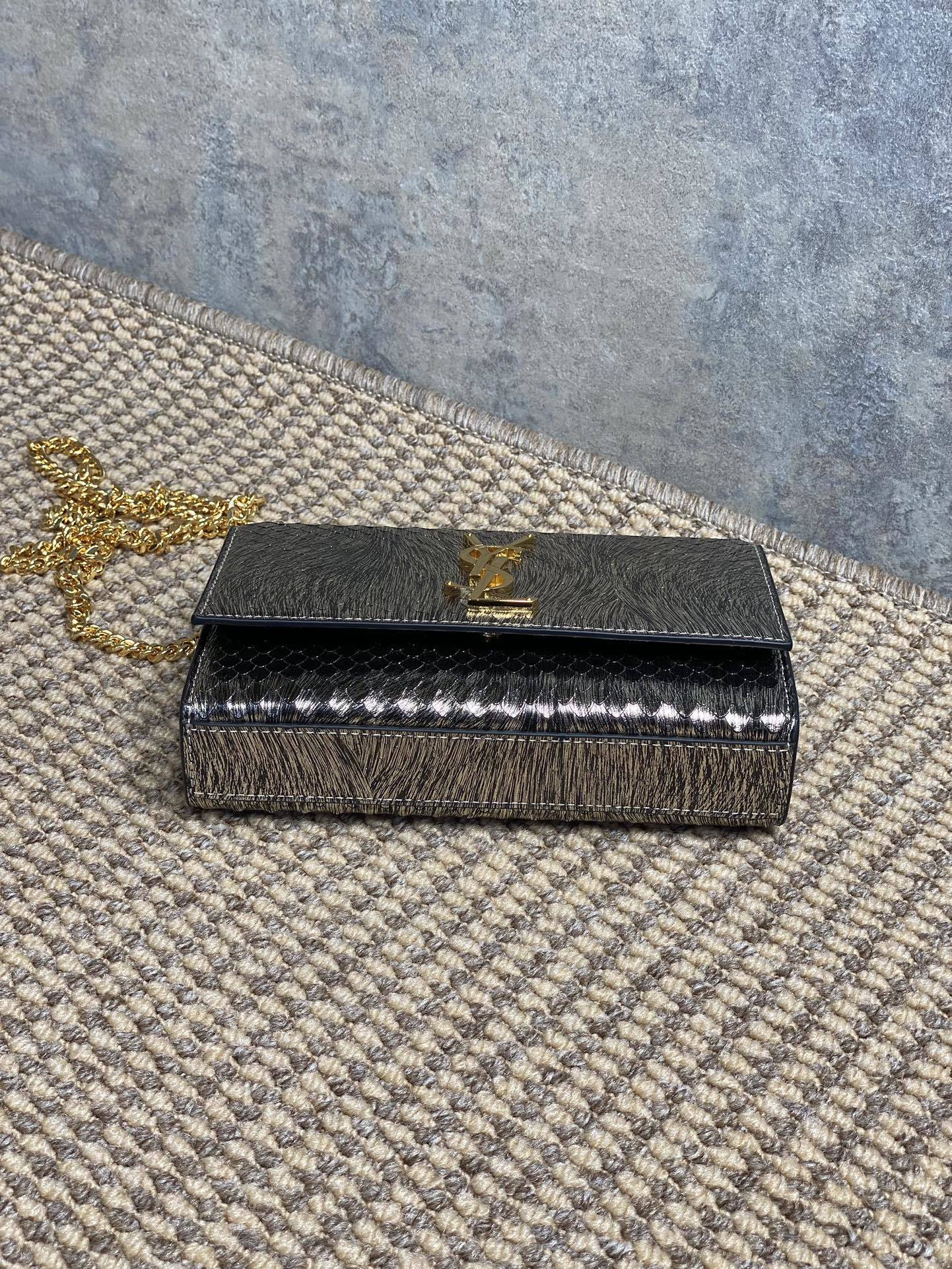 Ezyycart Bags - Best High-End Brands in One Place - AFFORDABLE LUXURY BAGS - 15504