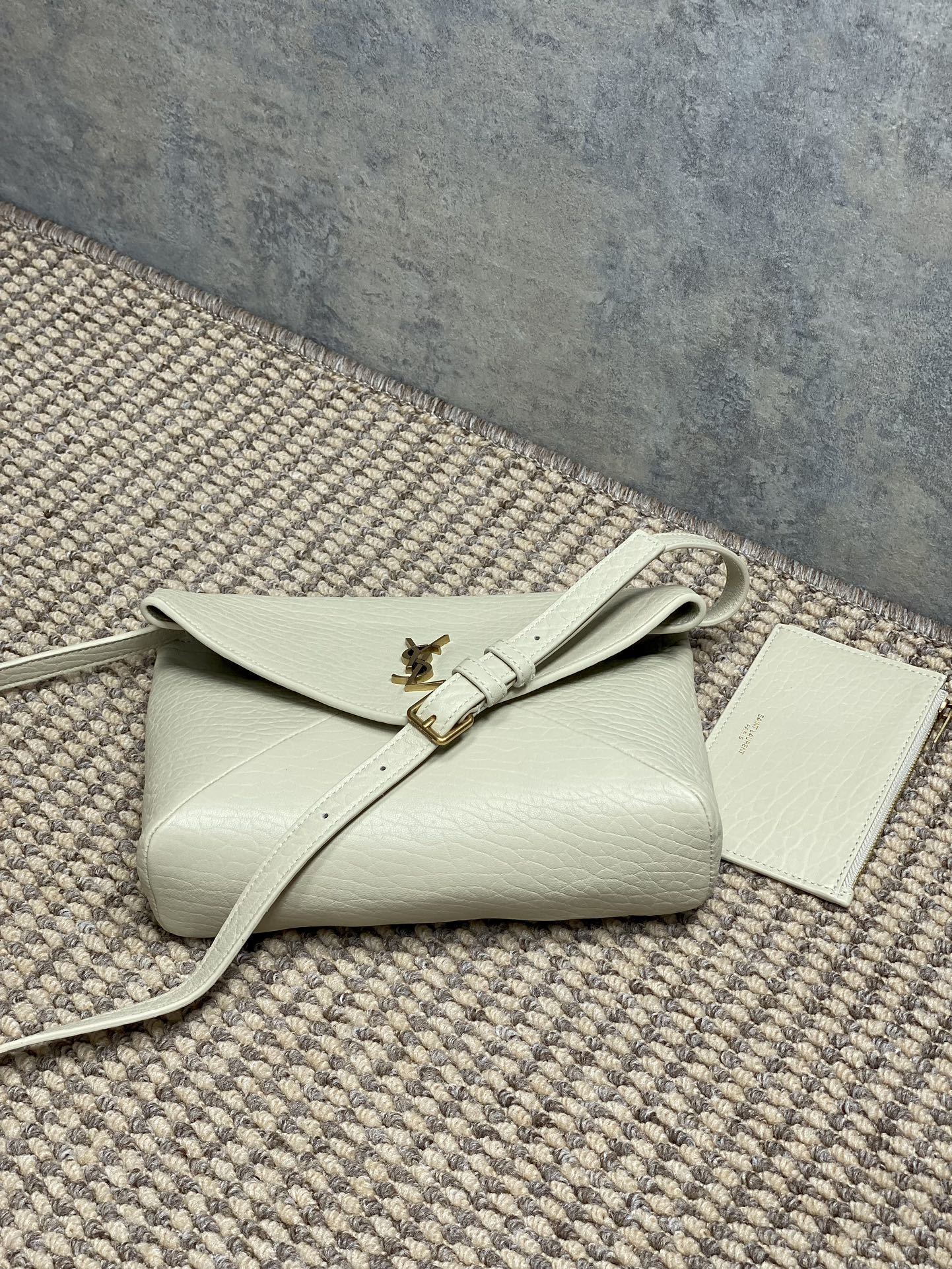 Ezyycart Bags - High-Quality Designer Products for You - AFFORDABLE LUXURY BAGS - 15562