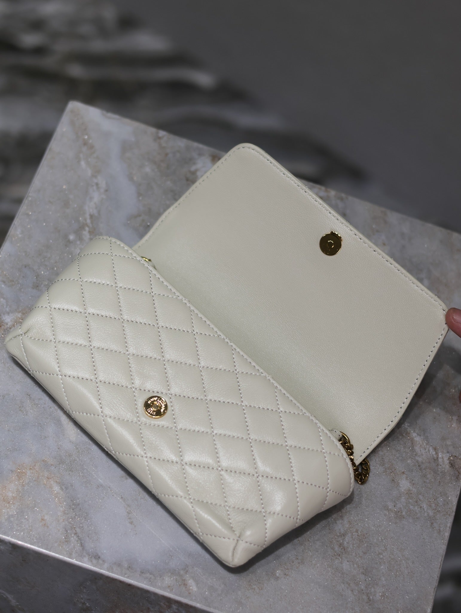 Ezyycart Bags Bags - Best High-End Brands in One Place - AFFORDABLE LUXURY BAGS - 6009