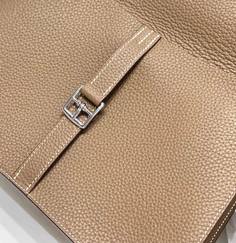 new-luxury-designer-bags-nm23724
