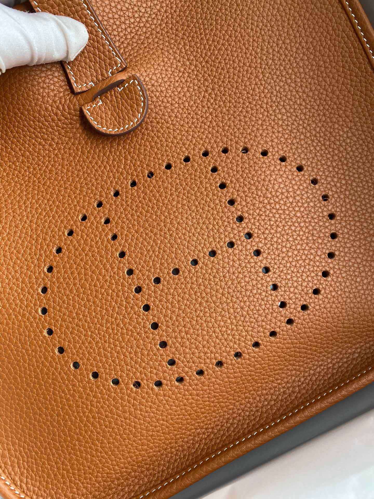 new-luxury-designer-bags-nm23326