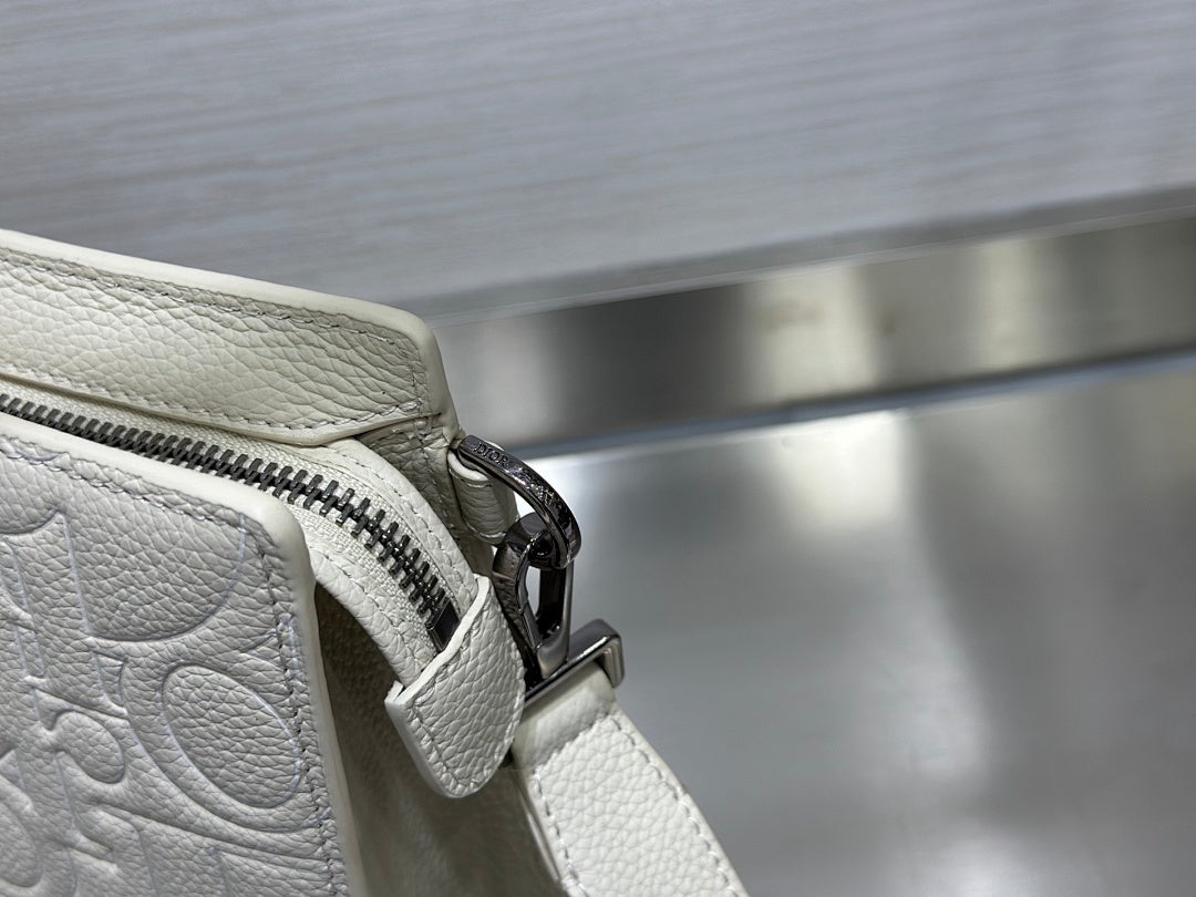 Ezyycart Bags - DESIGNER BAGS FOR WOMEN - AFFORDABLE LUXURY BAGS - 19035