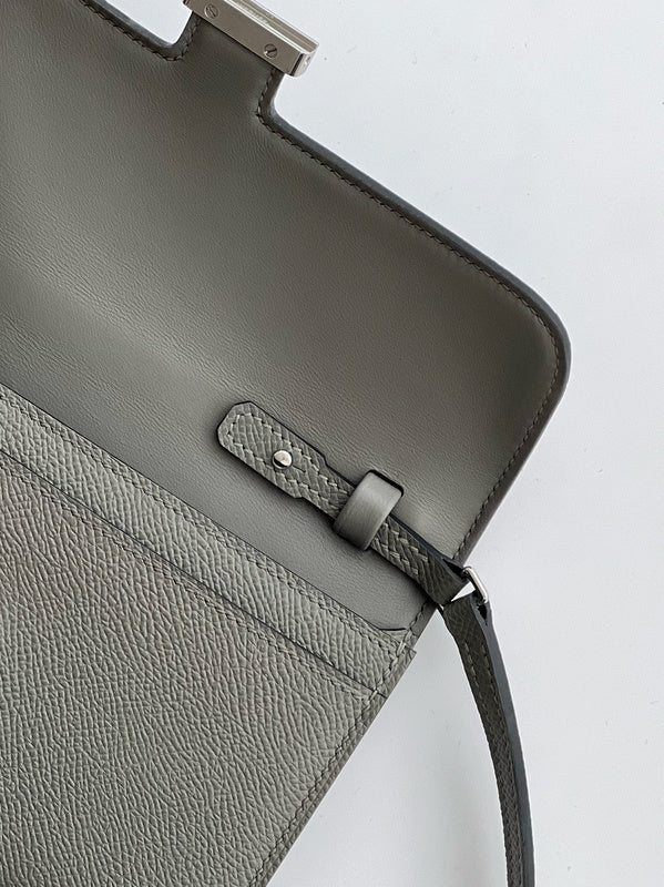 new-luxury-designer-bags-nm23459