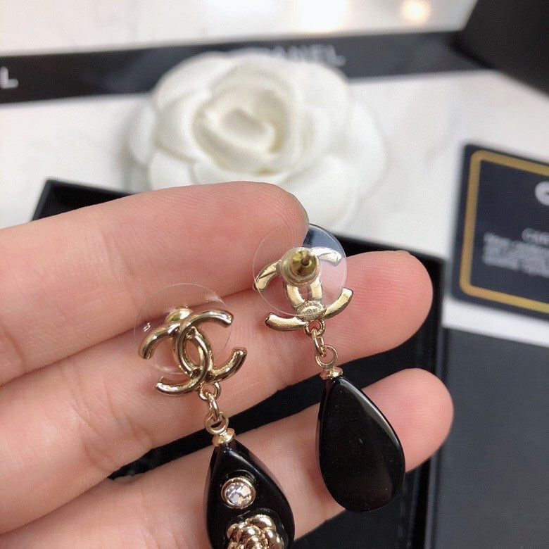 Anum Bags Earring CHL 015