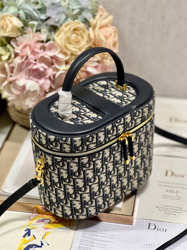 Anum Bags MV - Dir Bags - 135