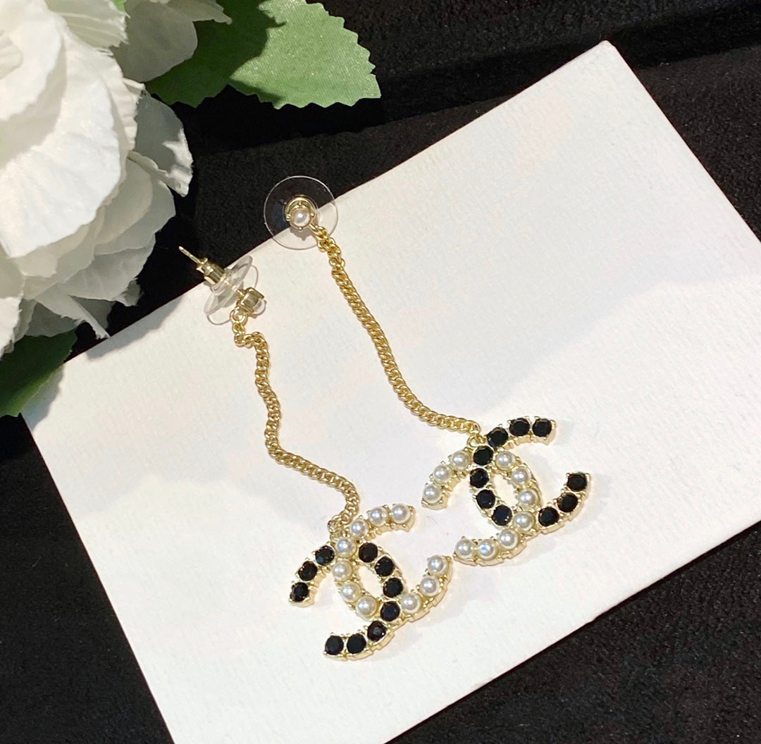 Anum Bags Earring CHL 037