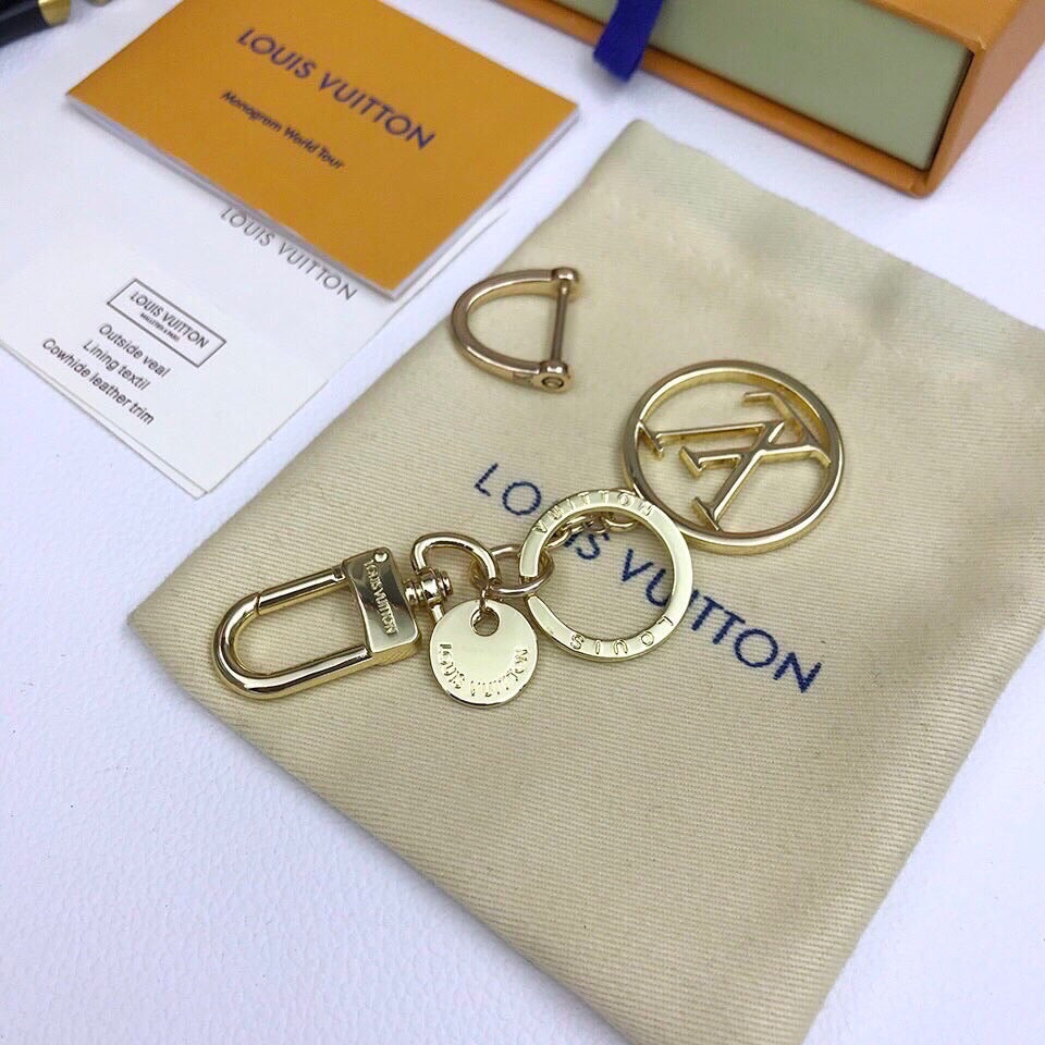 Anum Bags Keychains LUV 021