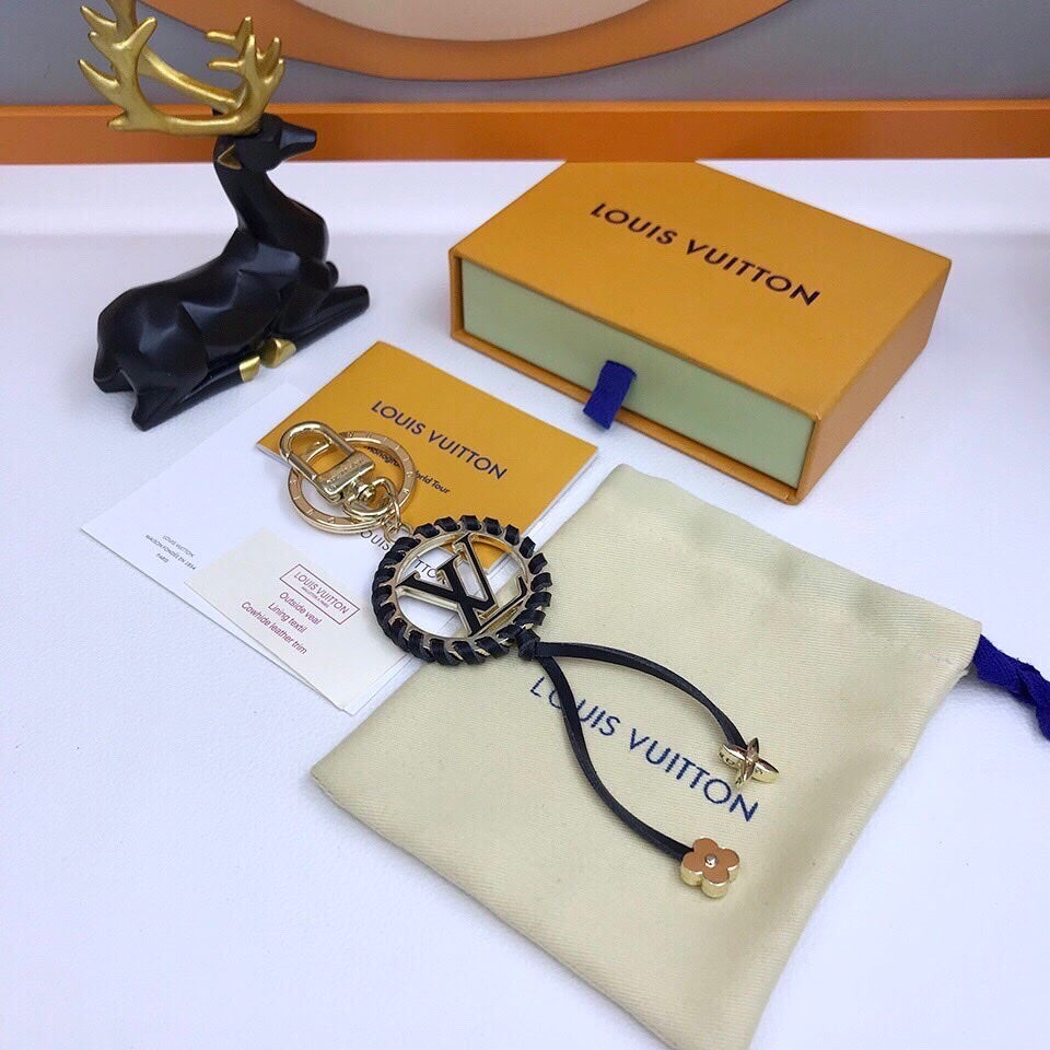 Anum Bags Keychains LUV 006