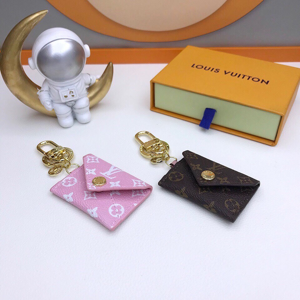 Anum Bags MO -Keychains LUV 068