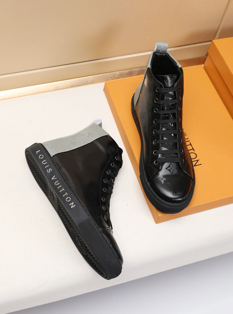 Anum Bags LUV Stellar Trainer Boot Black Gray Sneaker
