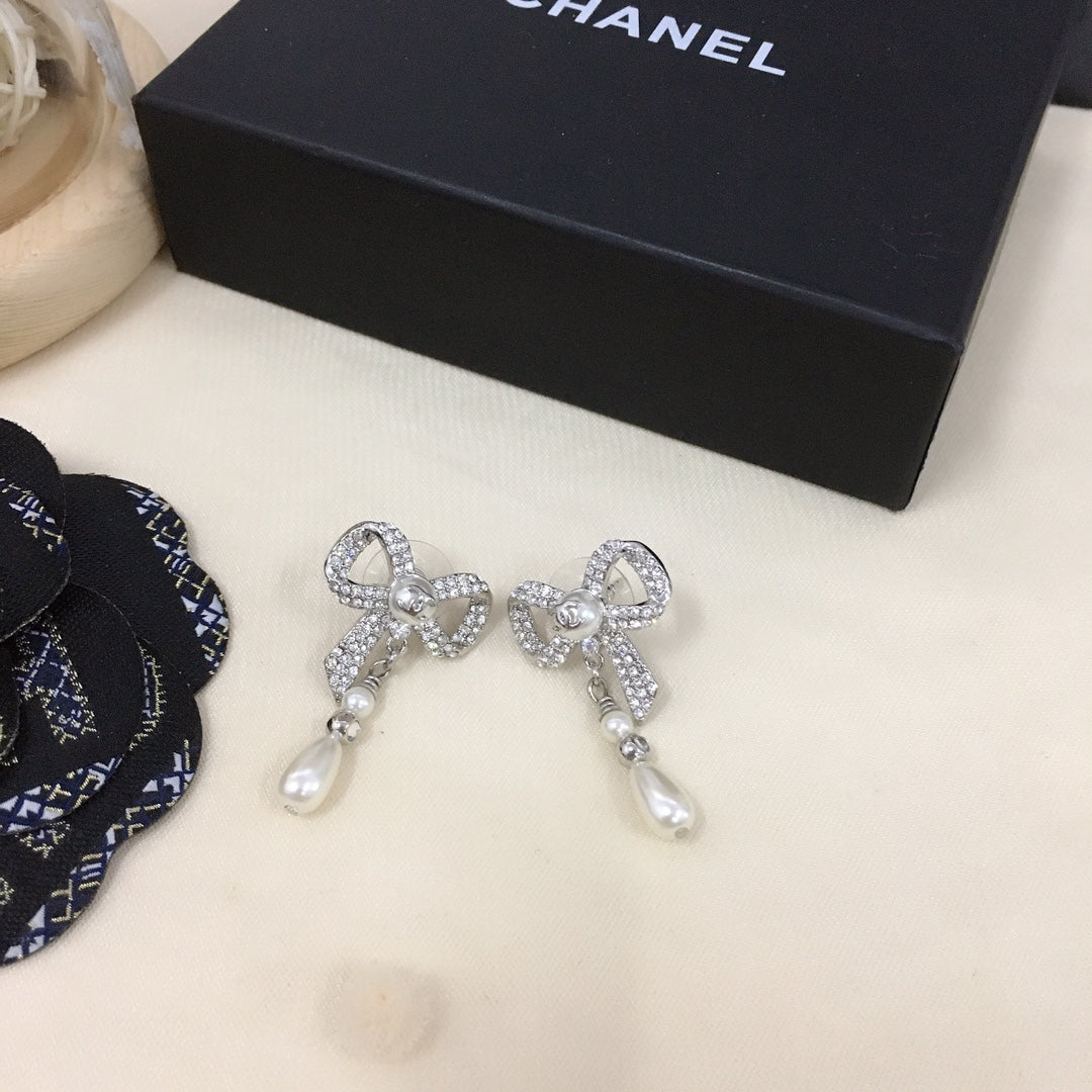Anum Bags Earring CHL 024
