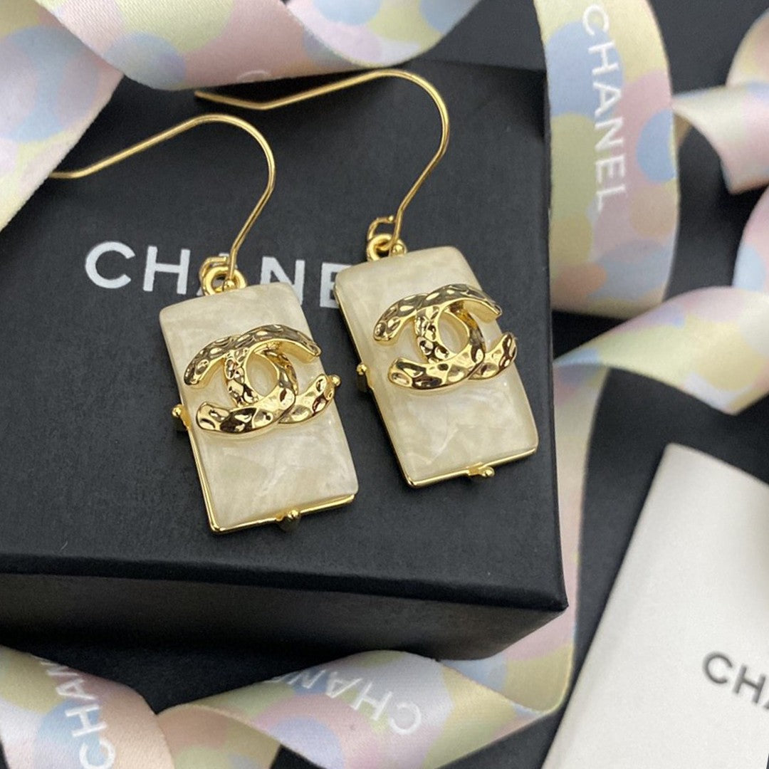 Anum Bags Earring CHL 026
