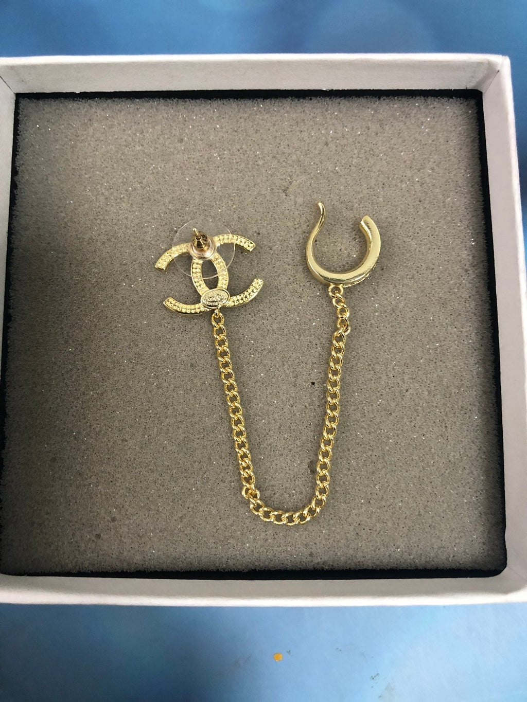 Anum Bags Earring CHL 069