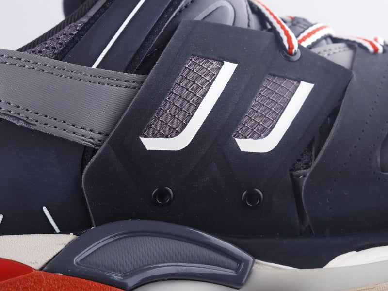Ezyycart Bags Bla Track Three Generations Sneaker