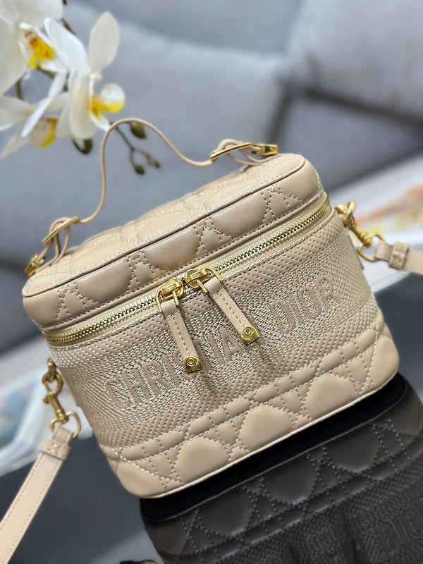 Anum Bags MV - Dir Bags - 066