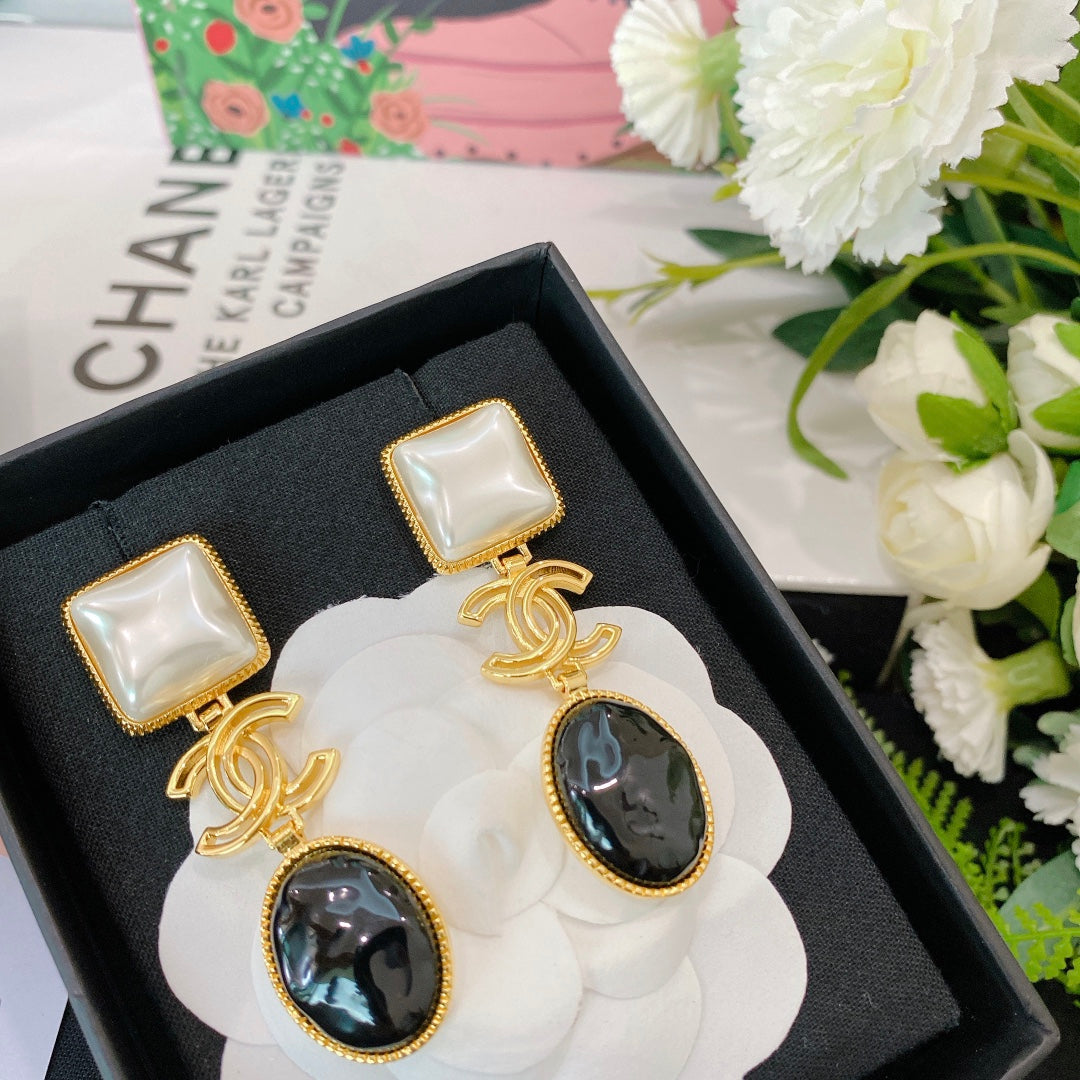 Anum Bags Earring CHL 068