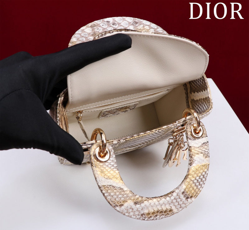 Anum Bags MV - Dir Bags - 101