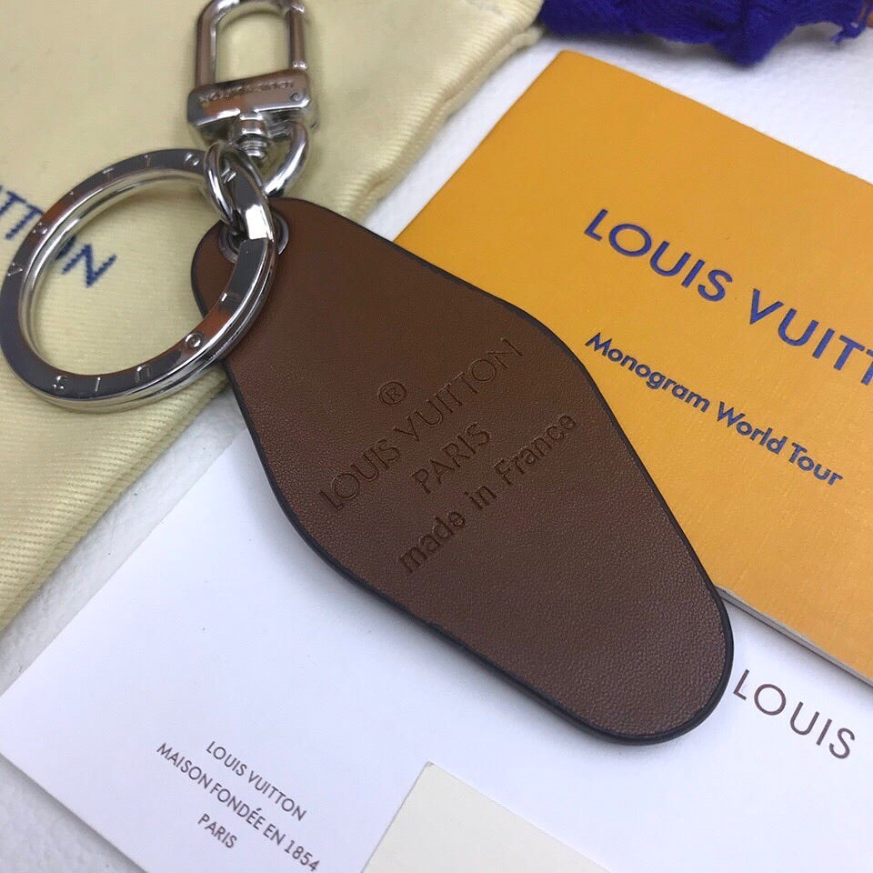 Anum Bags Keychains LUV 008