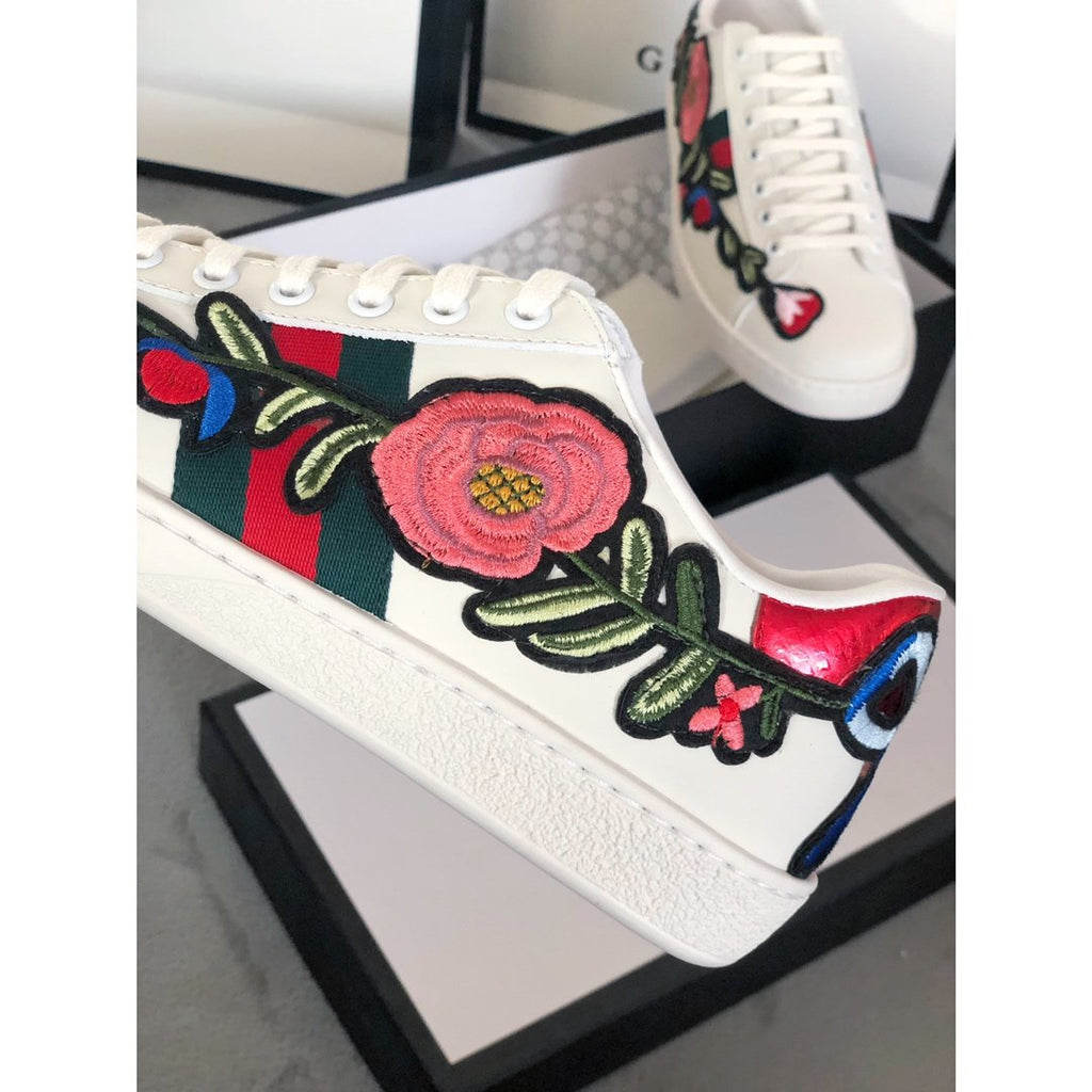 Ezyycart Bags MO-GCI Ace Embroidered 'Floral Sneaker 081