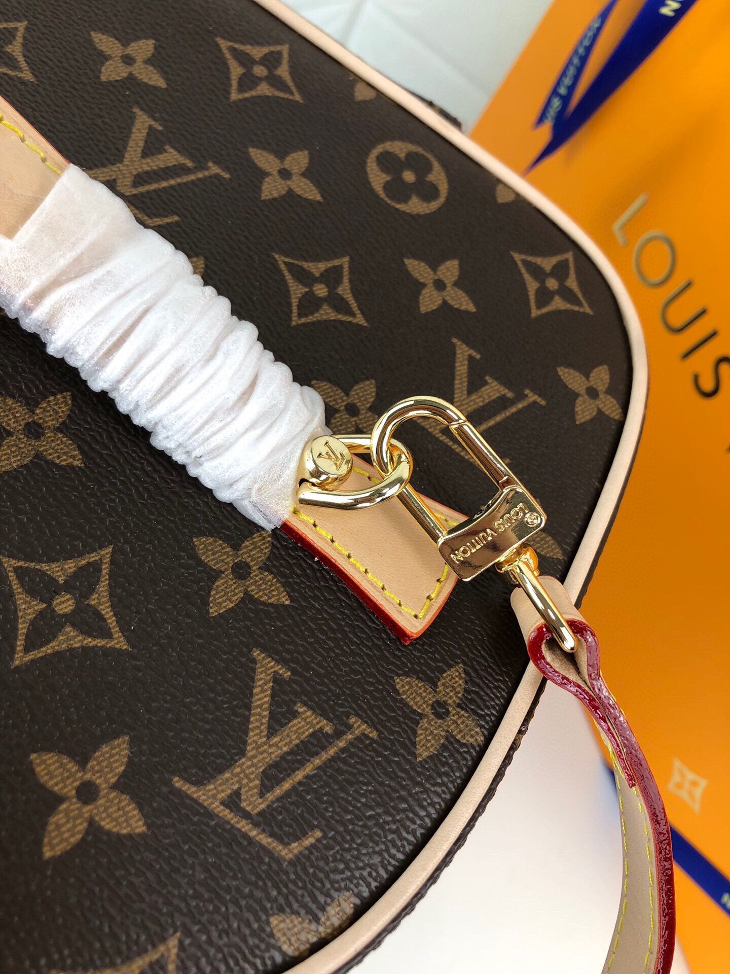 Anum Bags Bags LUV 024