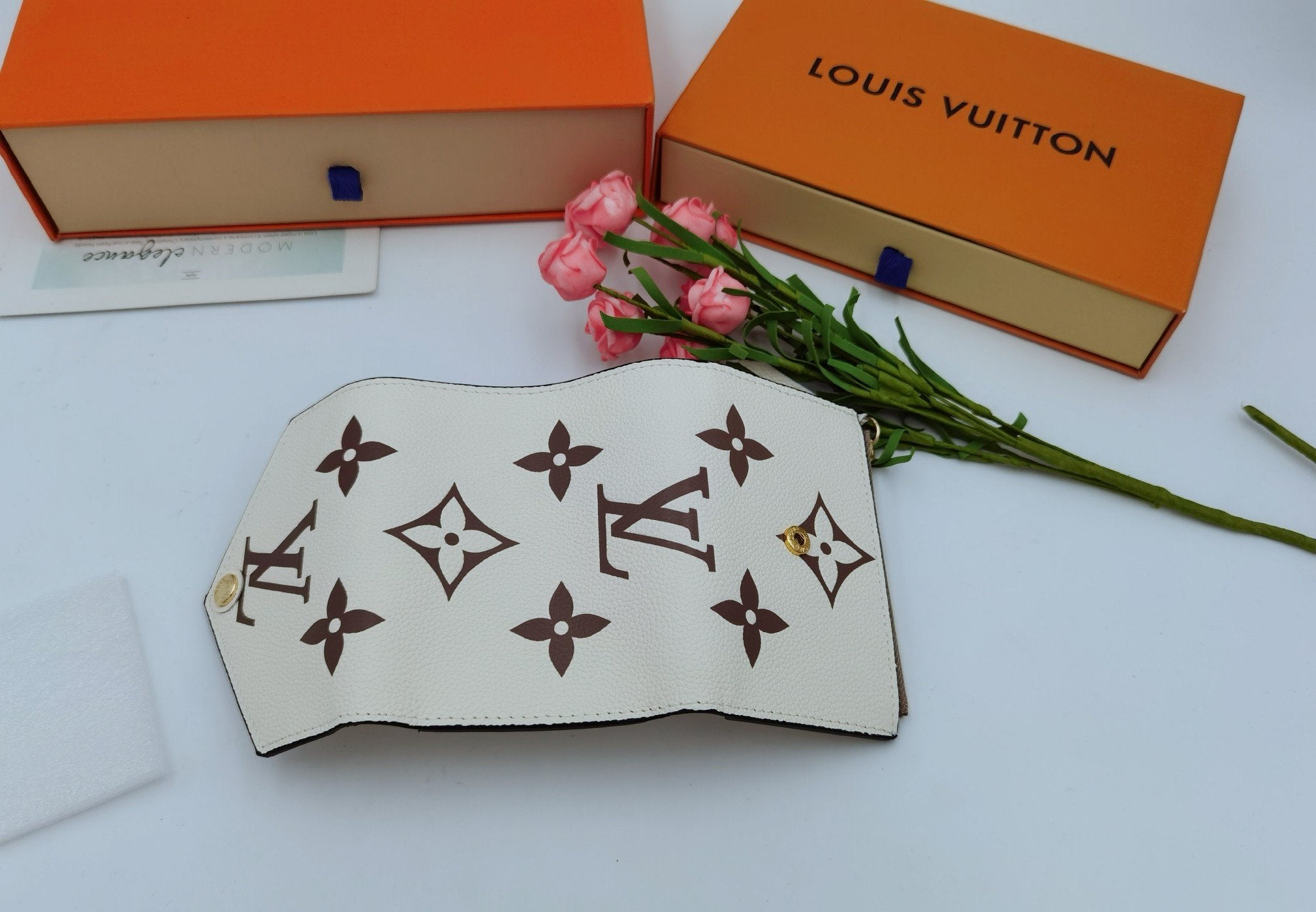 Anum Bags Wallet LUV 001