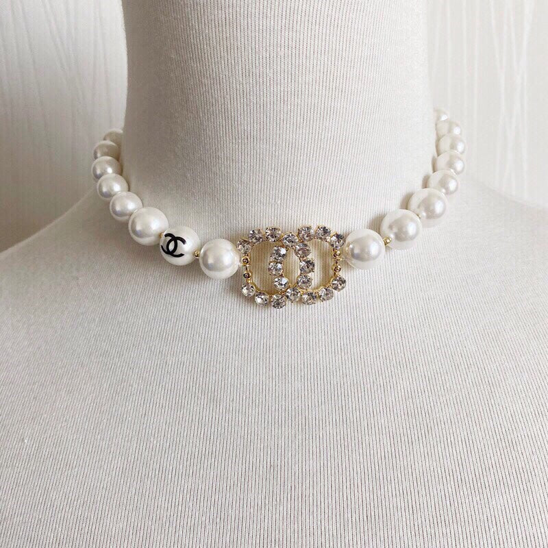 Anum Bags MO -Necklace CHL008