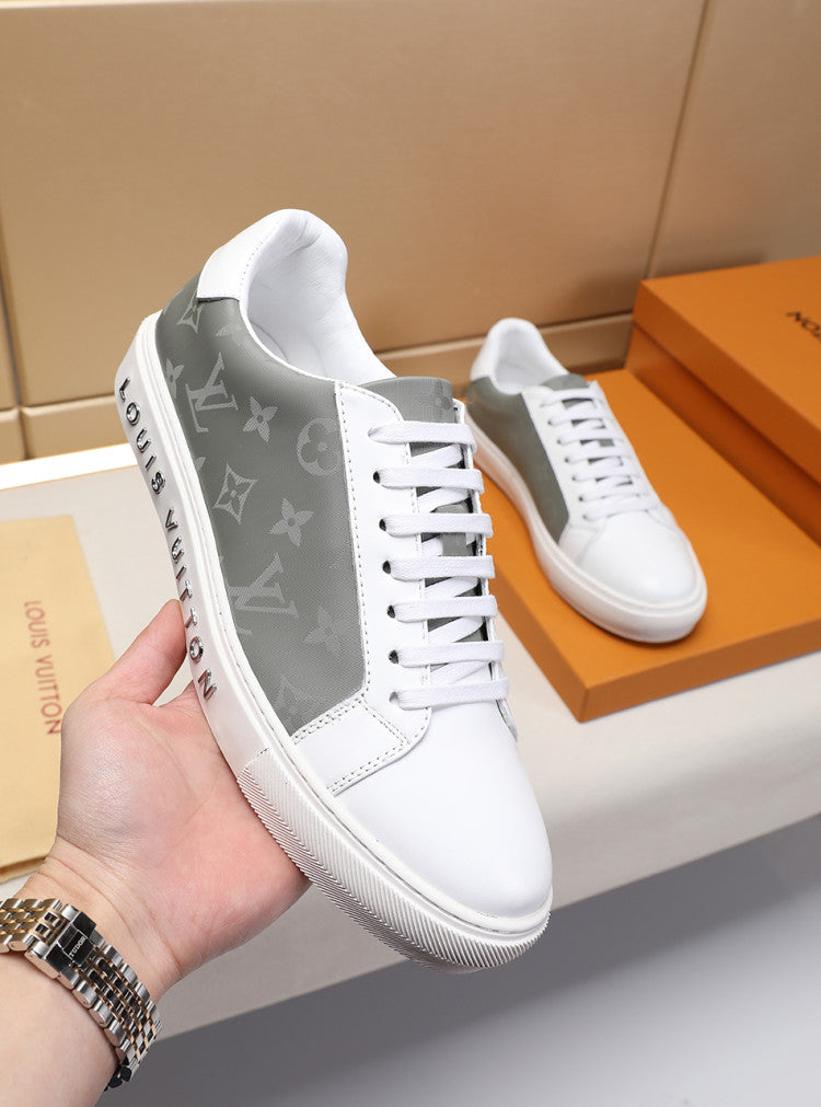 Anum Bags LUV White and Black Sneaker