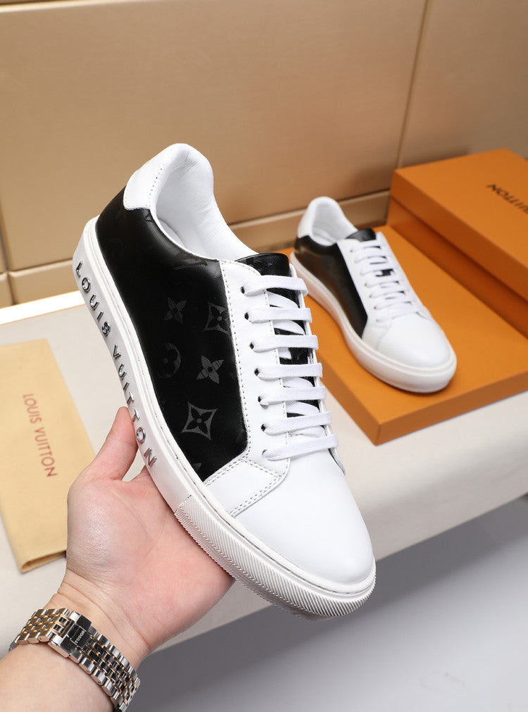 Anum Bags LUV White and Gray Sneaker