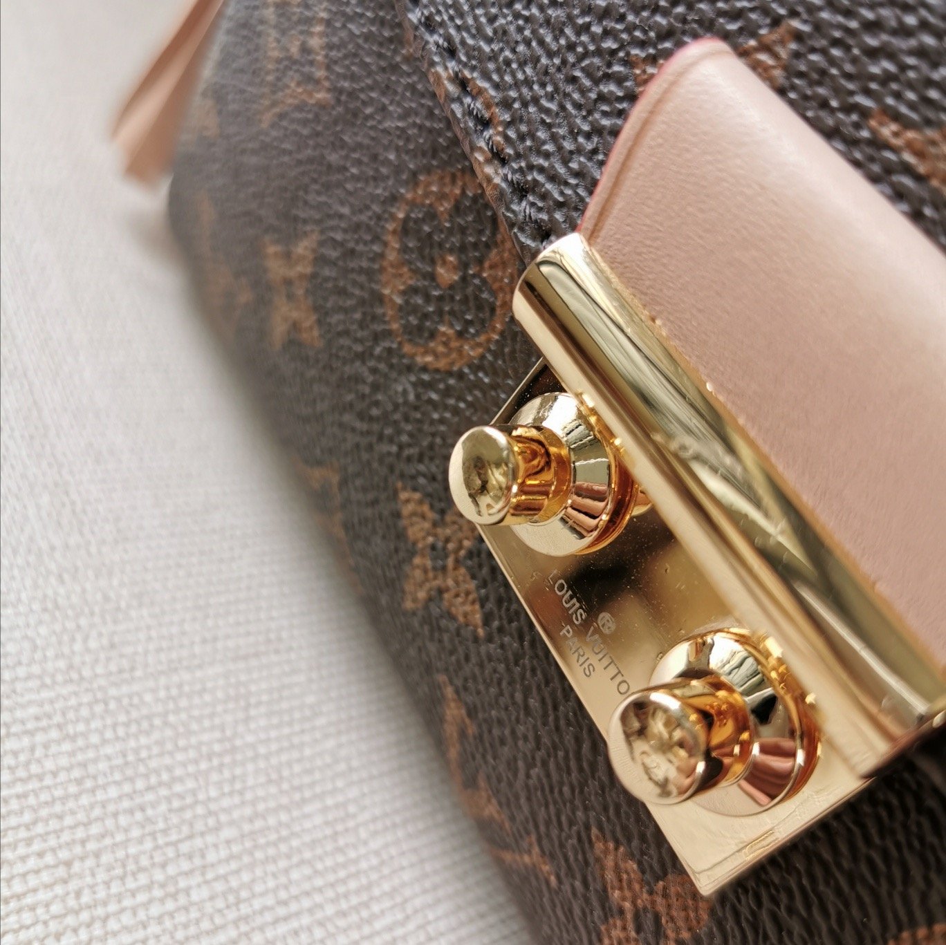 Anum Bags Bags LUV 255