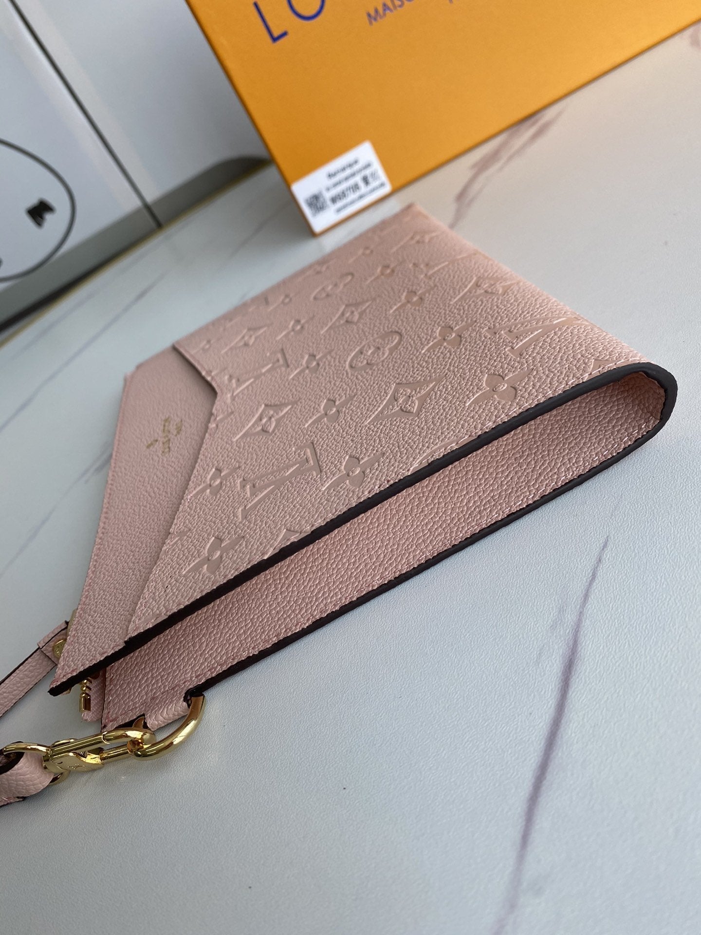 Anum Bags Wallet LUV 063