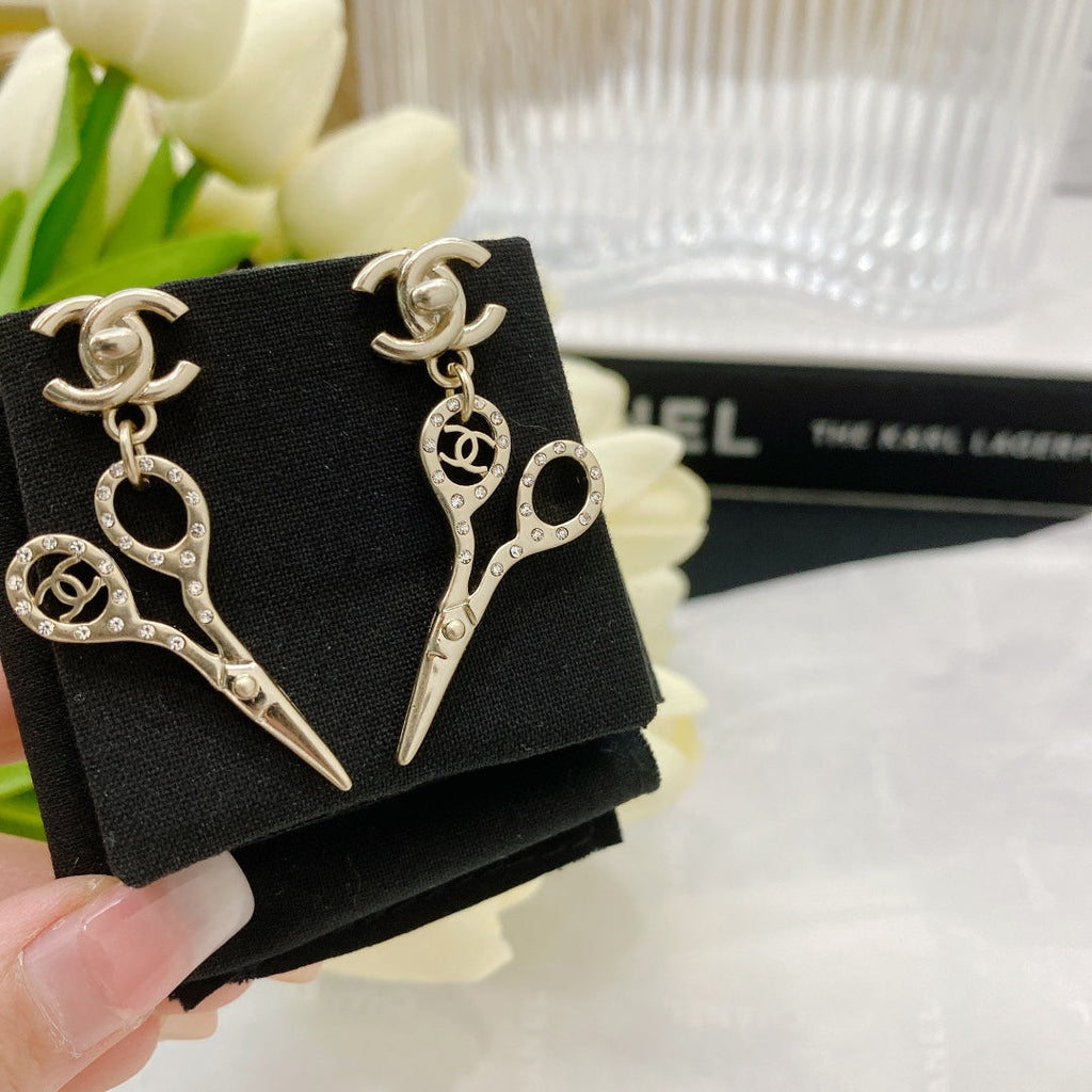 Anum Bags Earring CHL 005