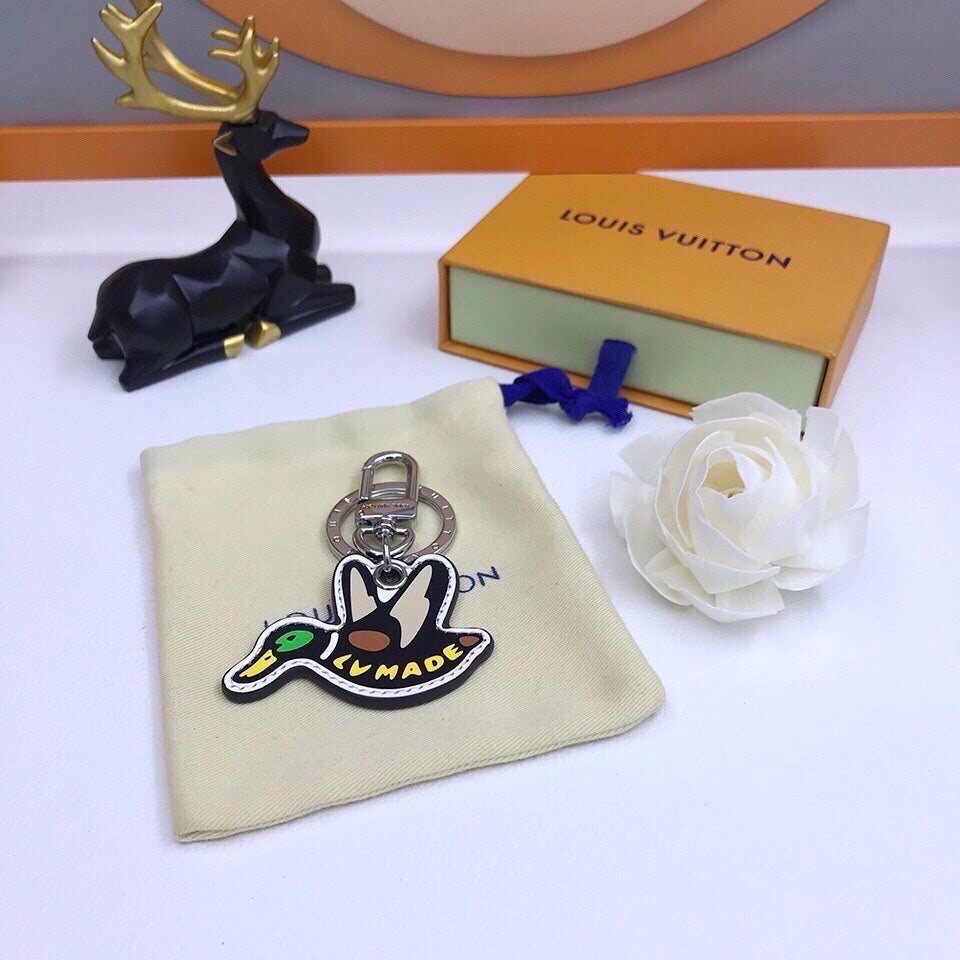 Anum Bags Keychains LUV 011