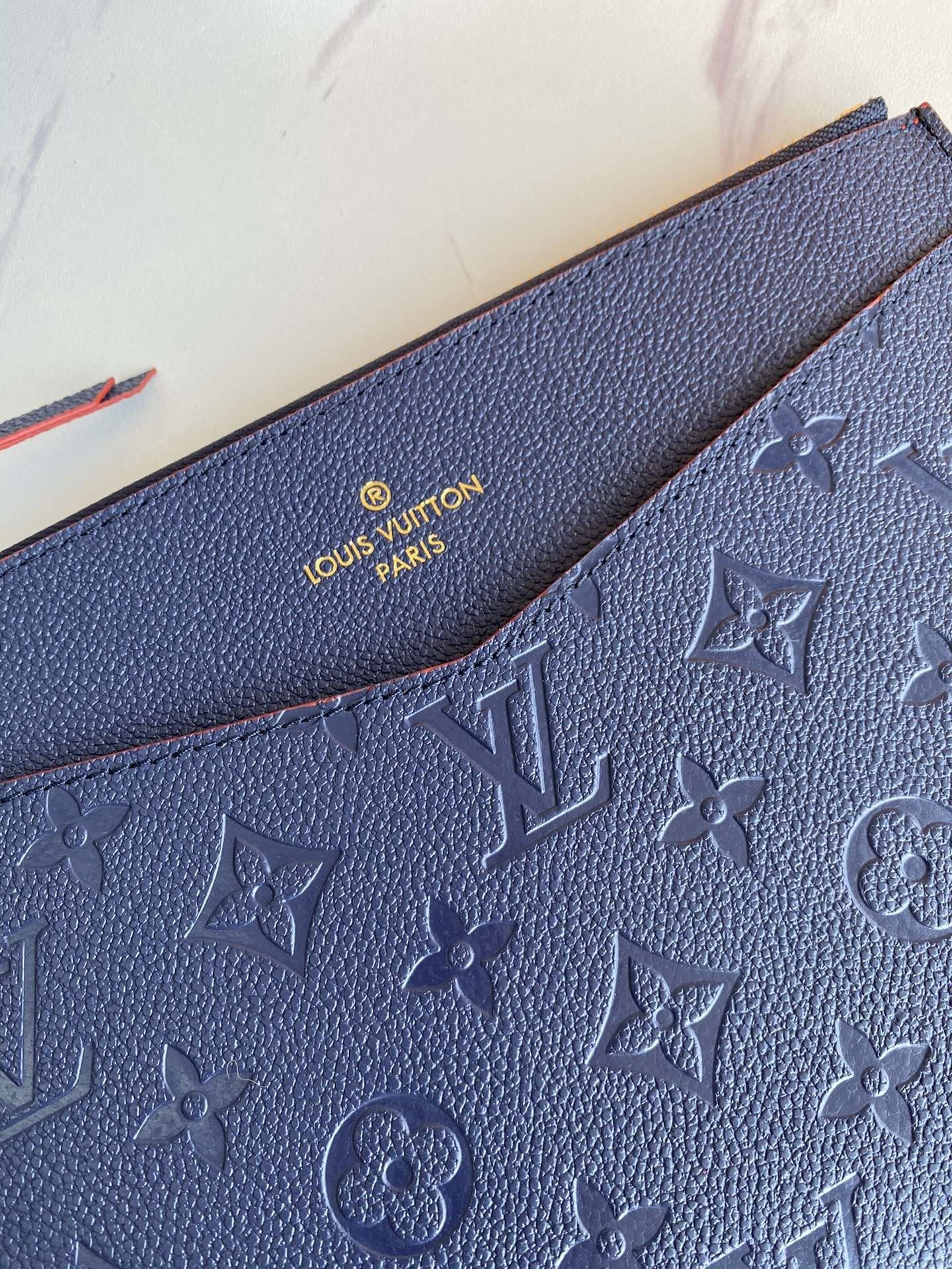 Anum Bags Wallet LUV 062