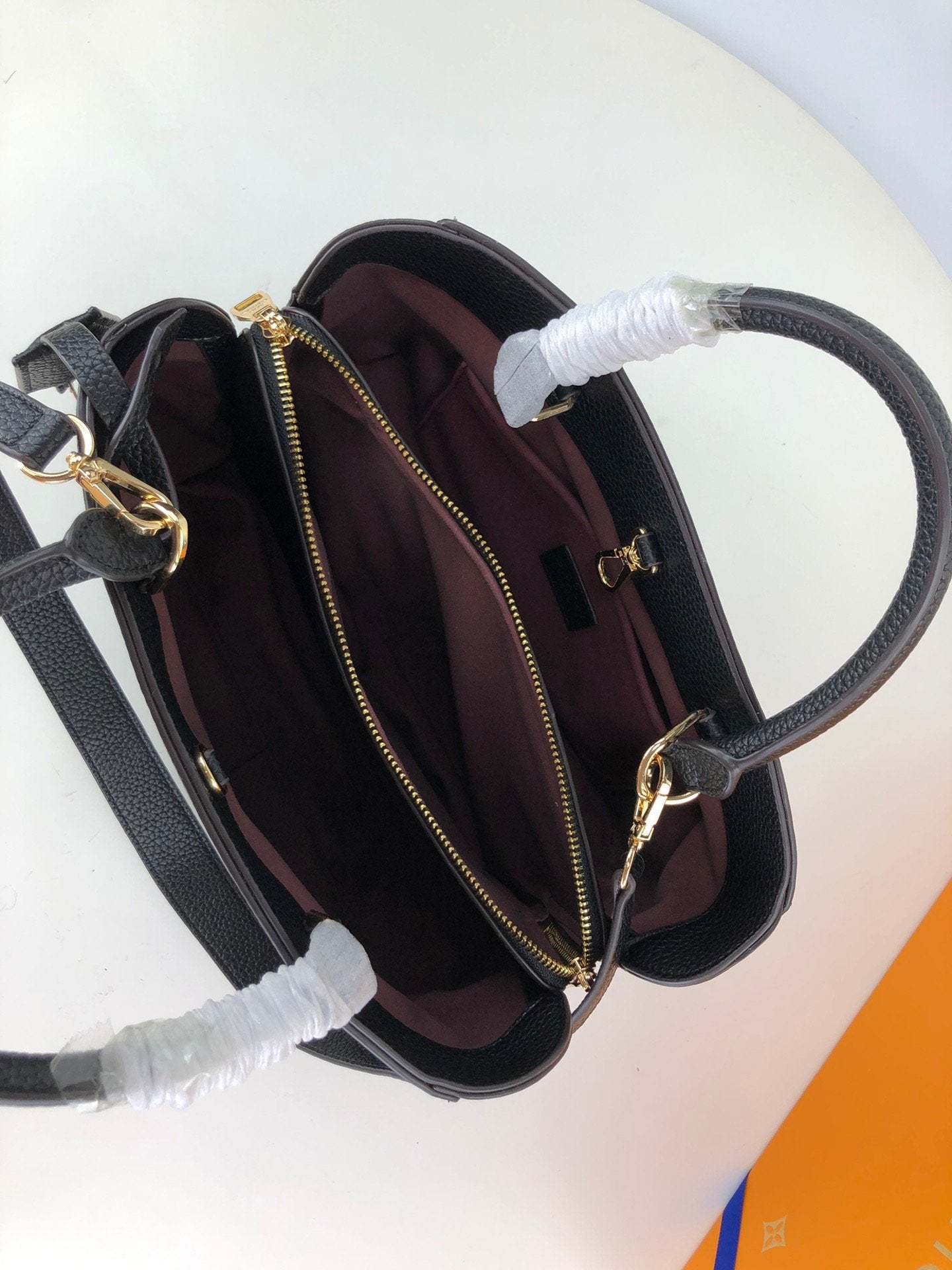Anum Bags Bags LUV 035