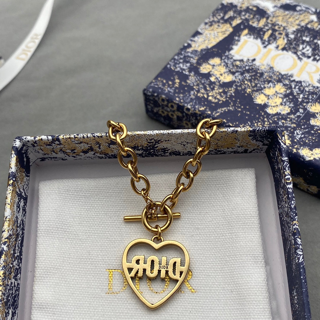 Anum Bags Necklace DIR009