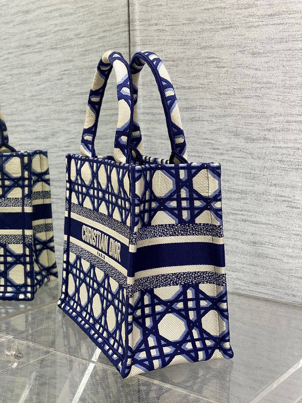 Anum Bags MV - Dir Bags - 024