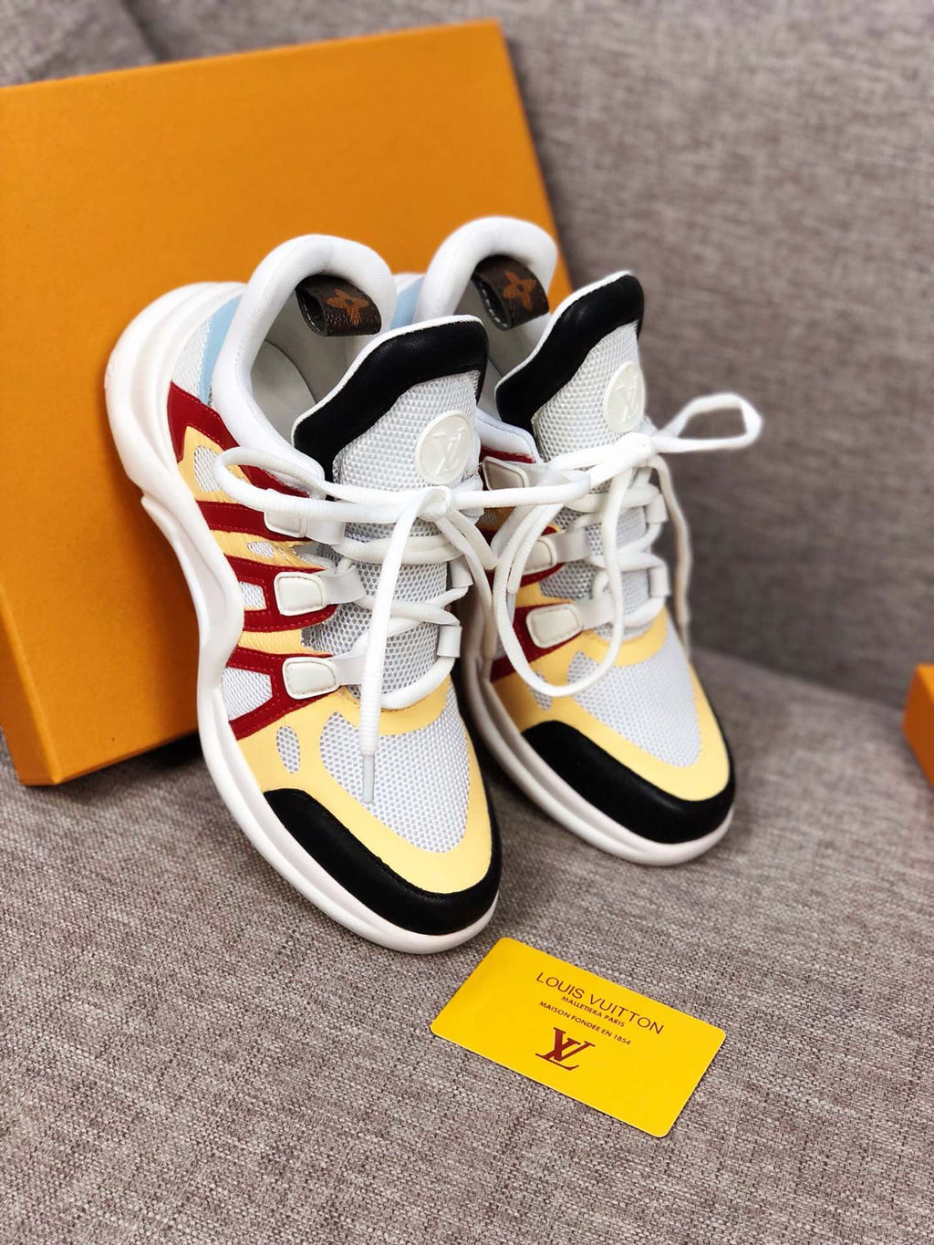 Anum Bags LUV Archlight Red Yellow Sneaker