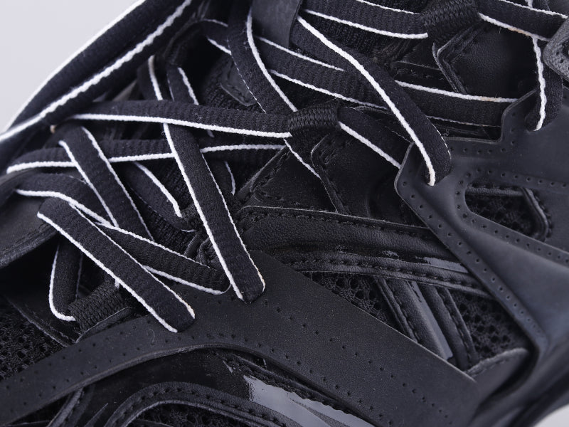 Ezyycart Bags Bla Track Three Generations Sneaker