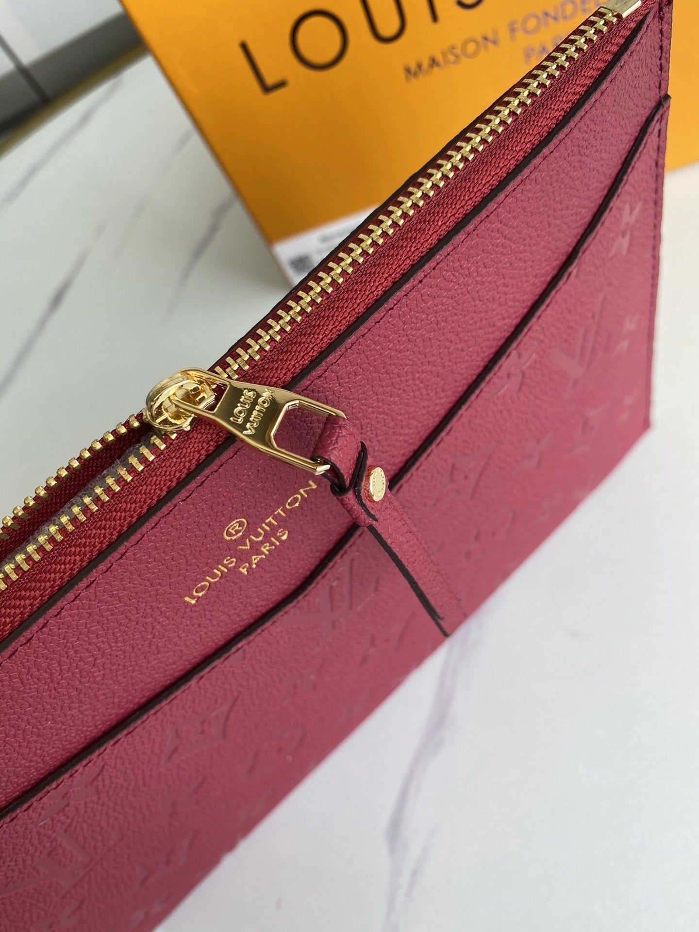 Anum Bags Wallet LUV 060