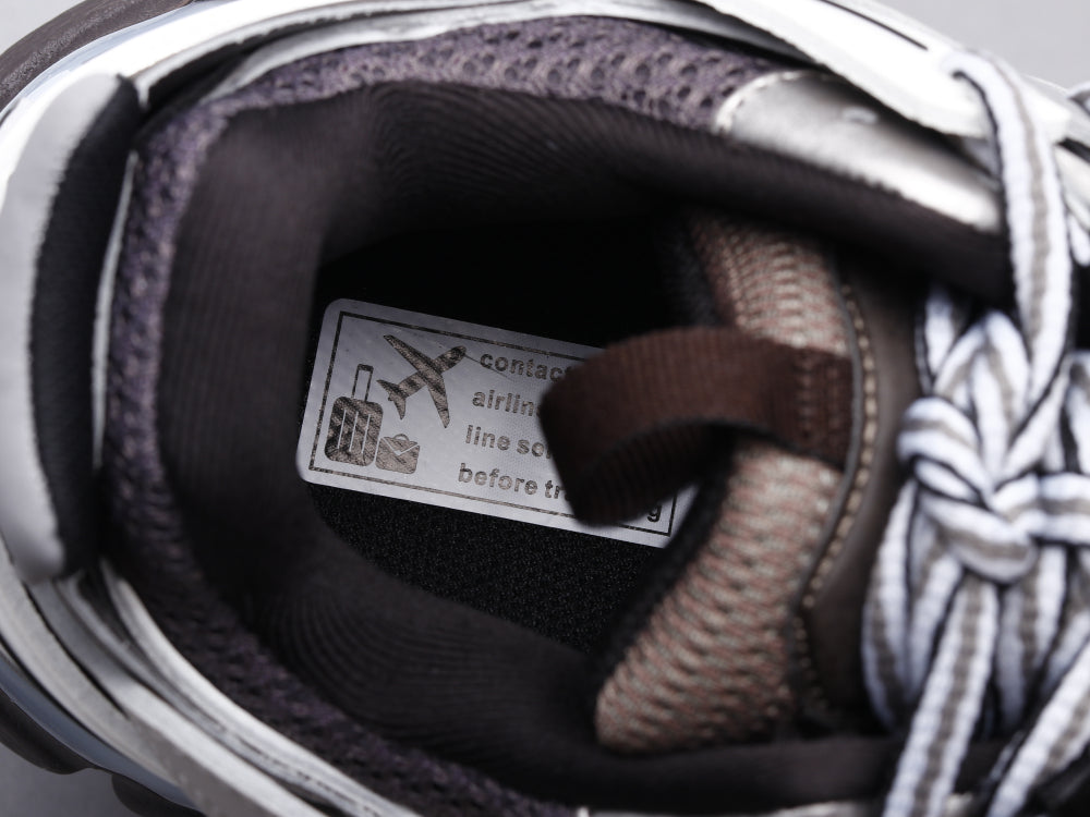 Ezyycart Bags Bla Track LED Sneaker