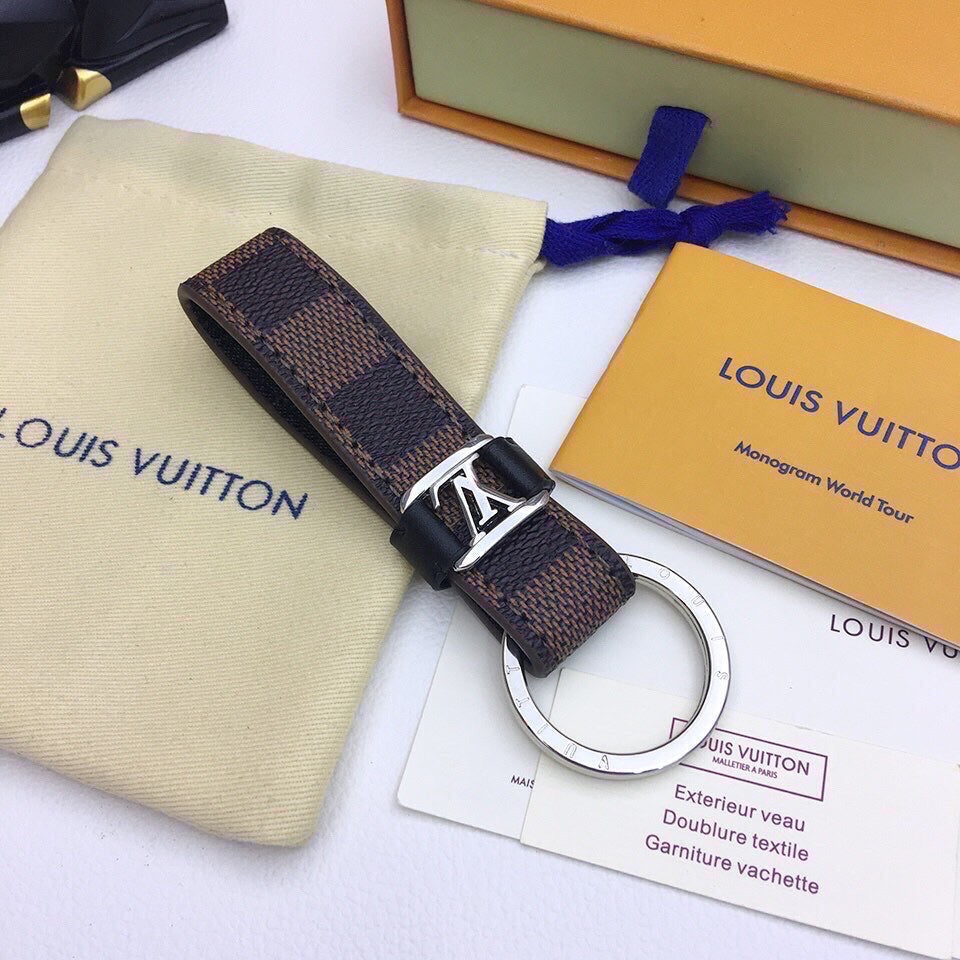 Anum Bags Keychains LUV 002